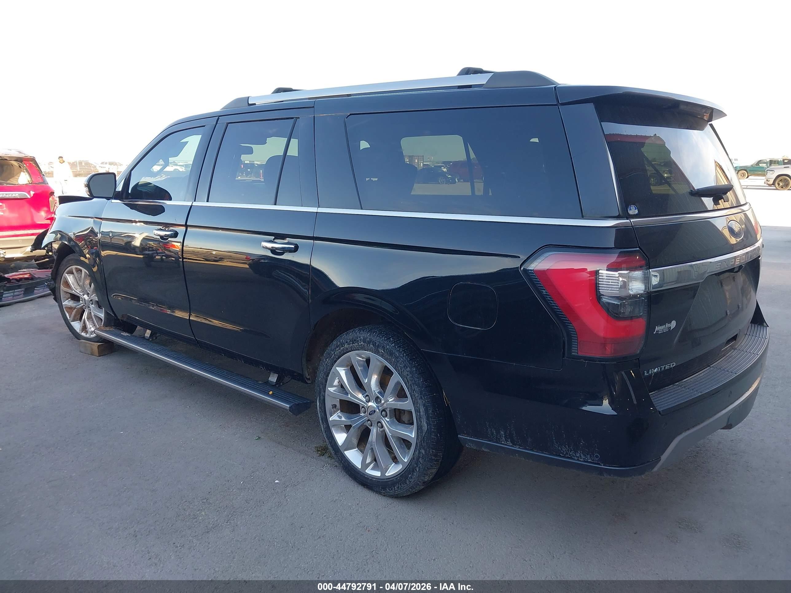 FORD EXPEDITION image 3