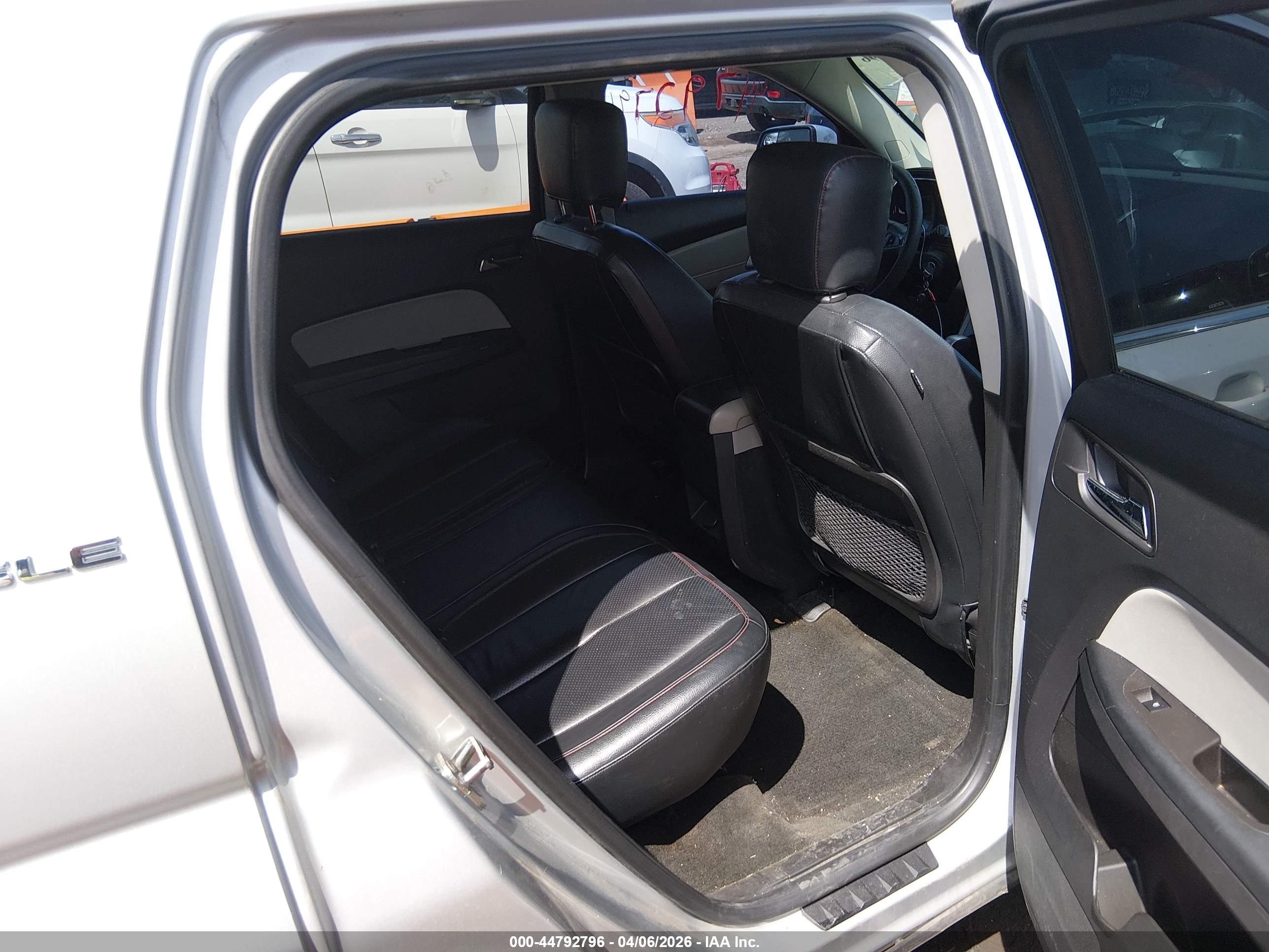 GMC TERRAIN image 8