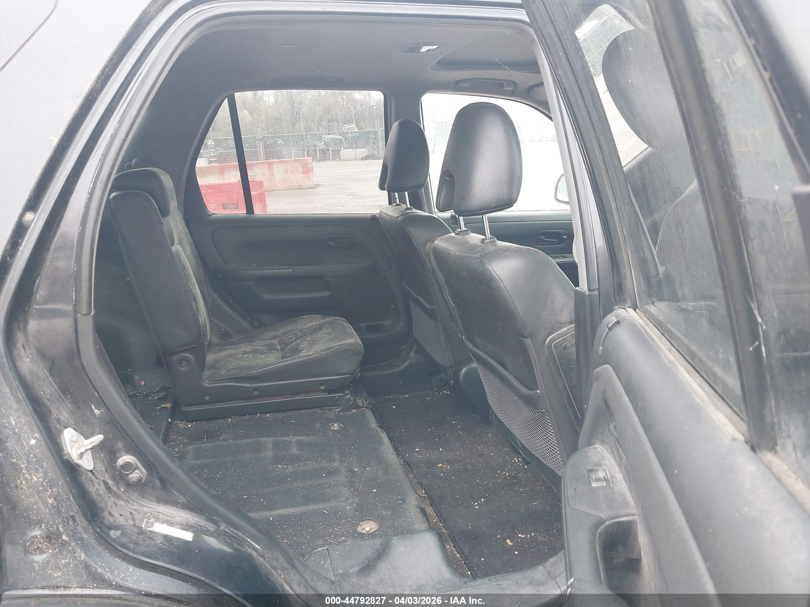 HONDA CR-V image 8