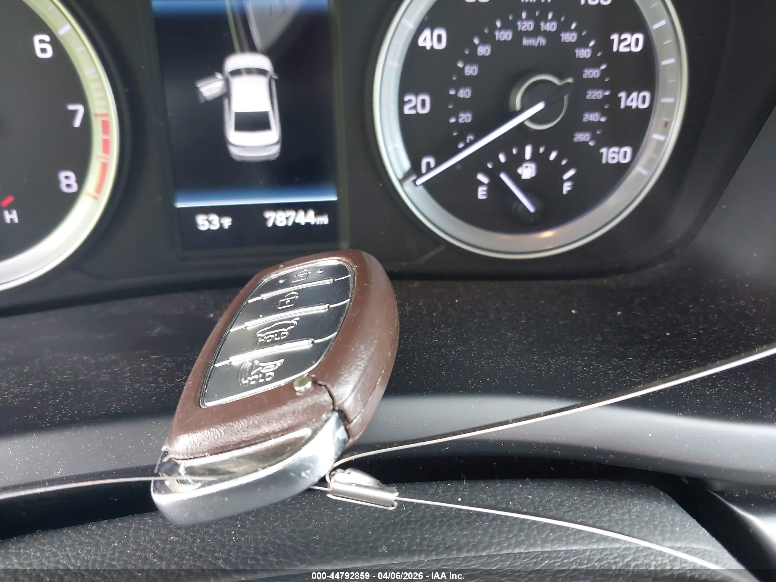 HYUNDAI SONATA image 11