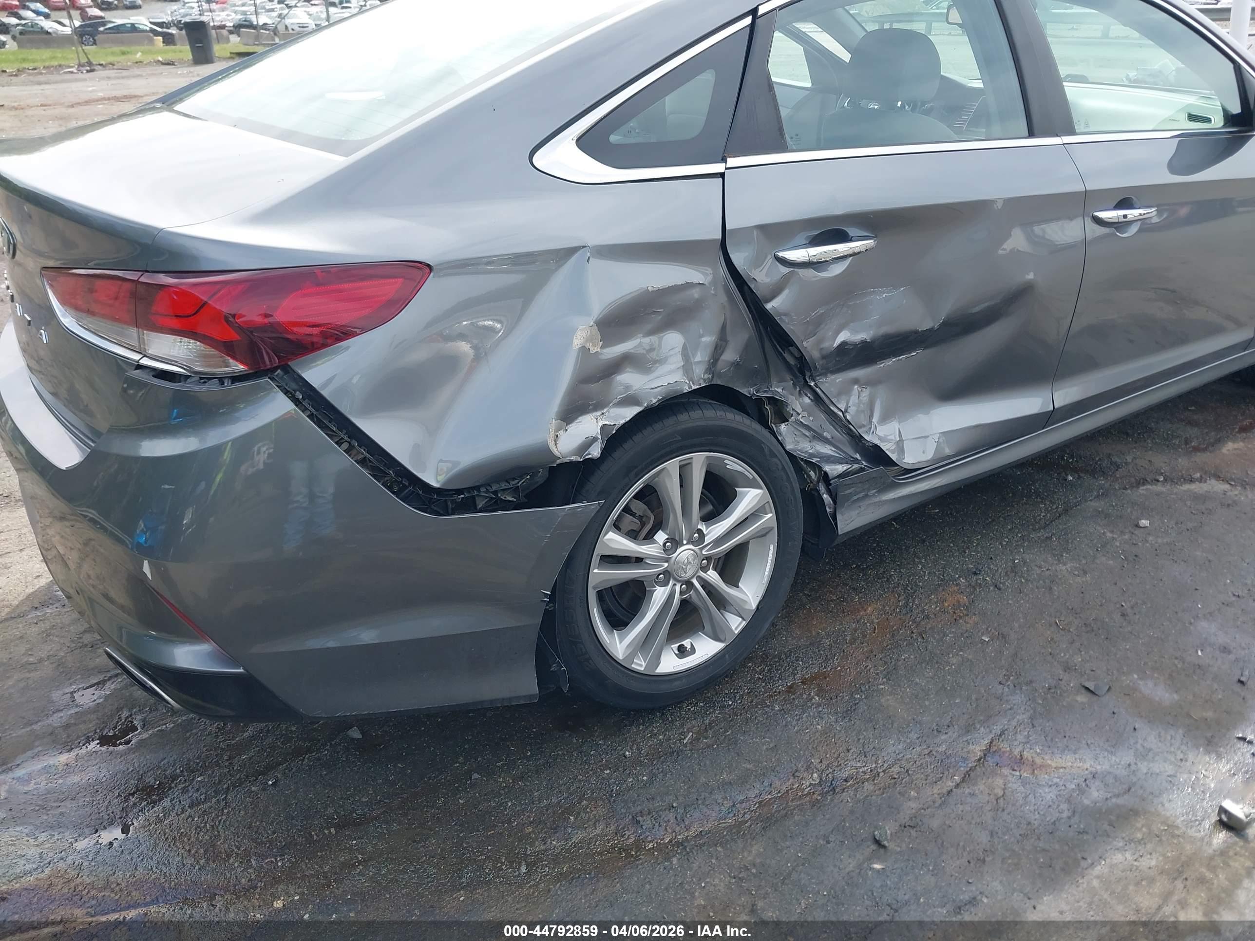 HYUNDAI SONATA image 6