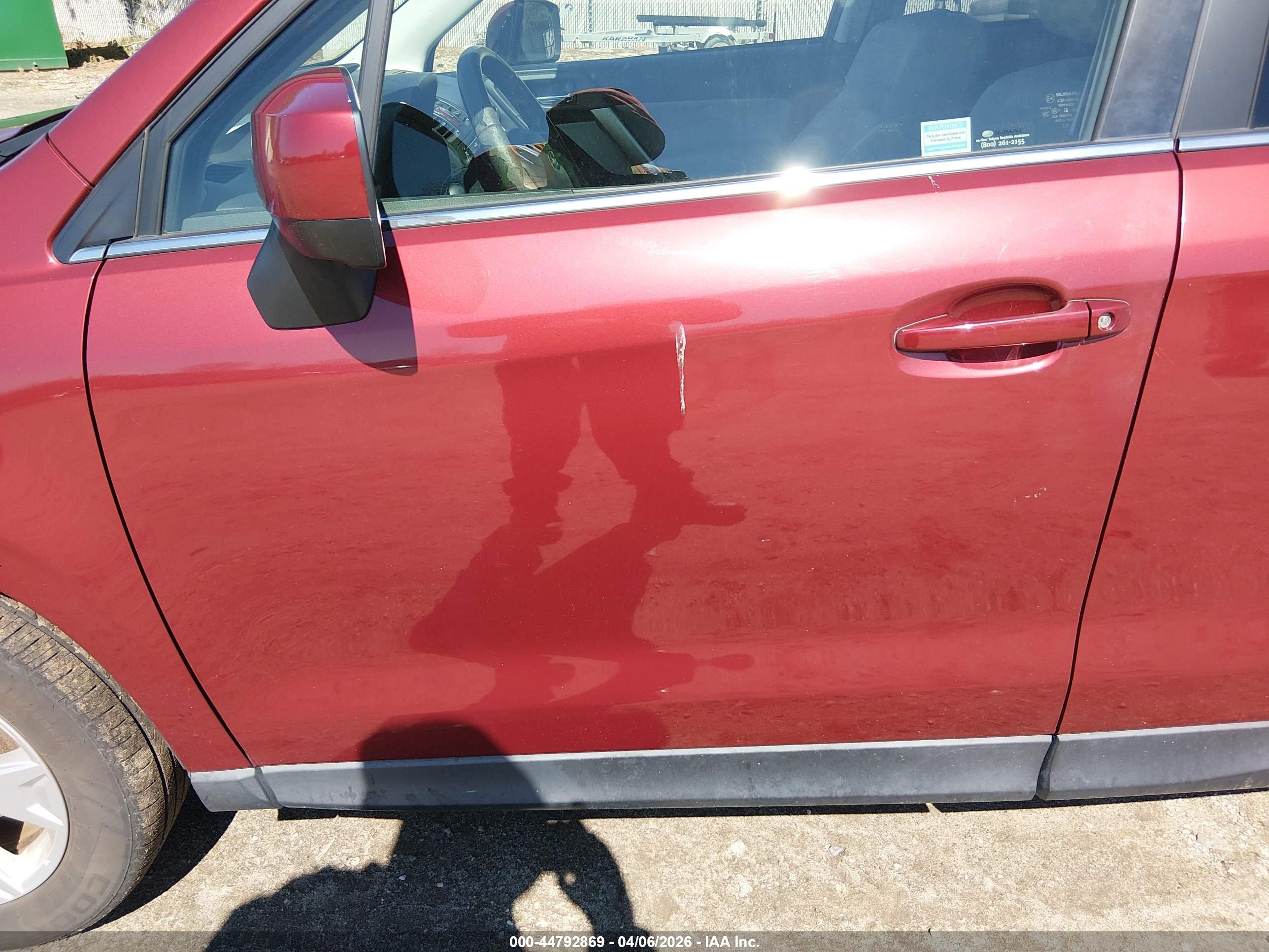 SUBARU FORESTER image 6