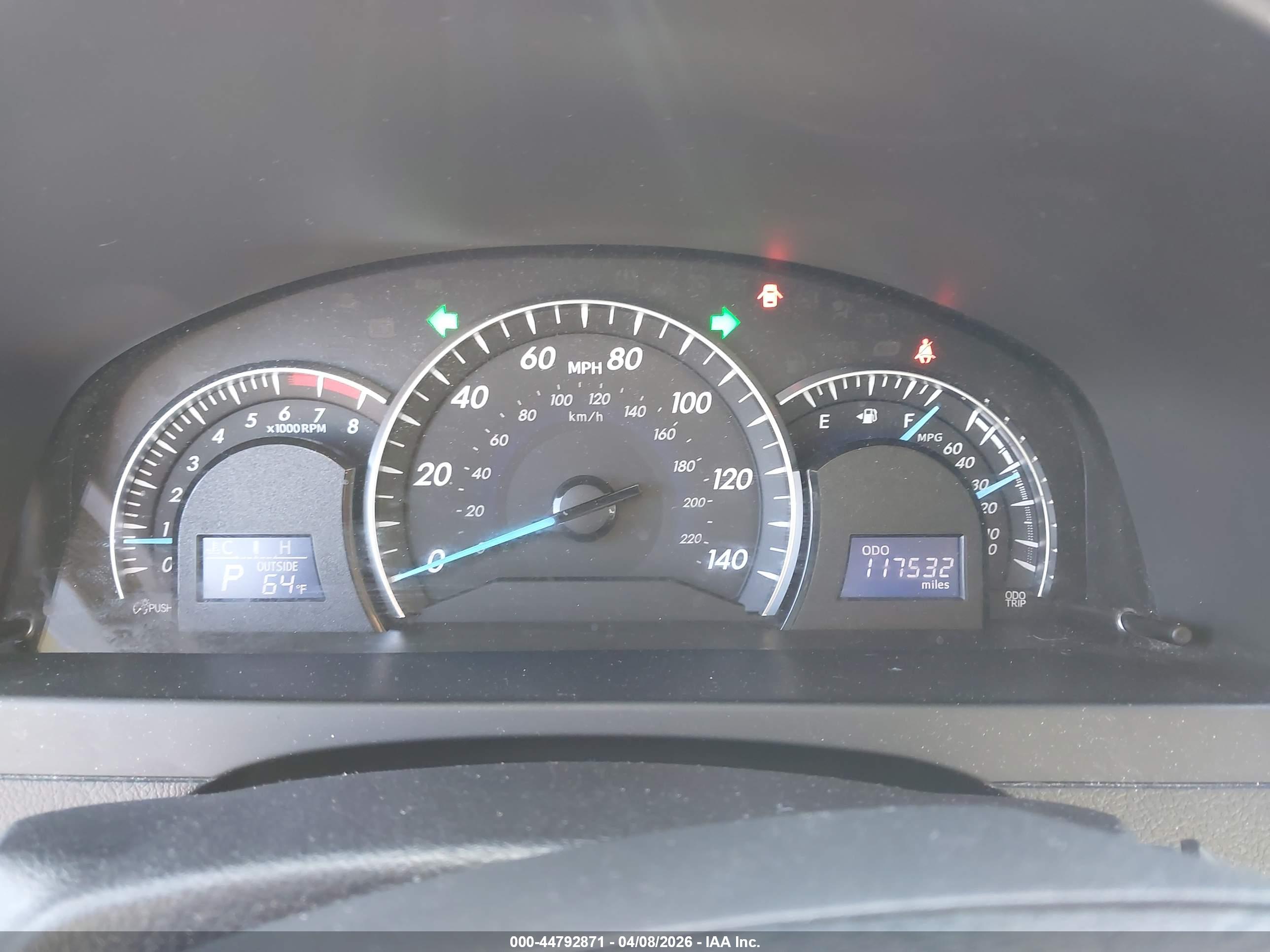 TOYOTA CAMRY image 7