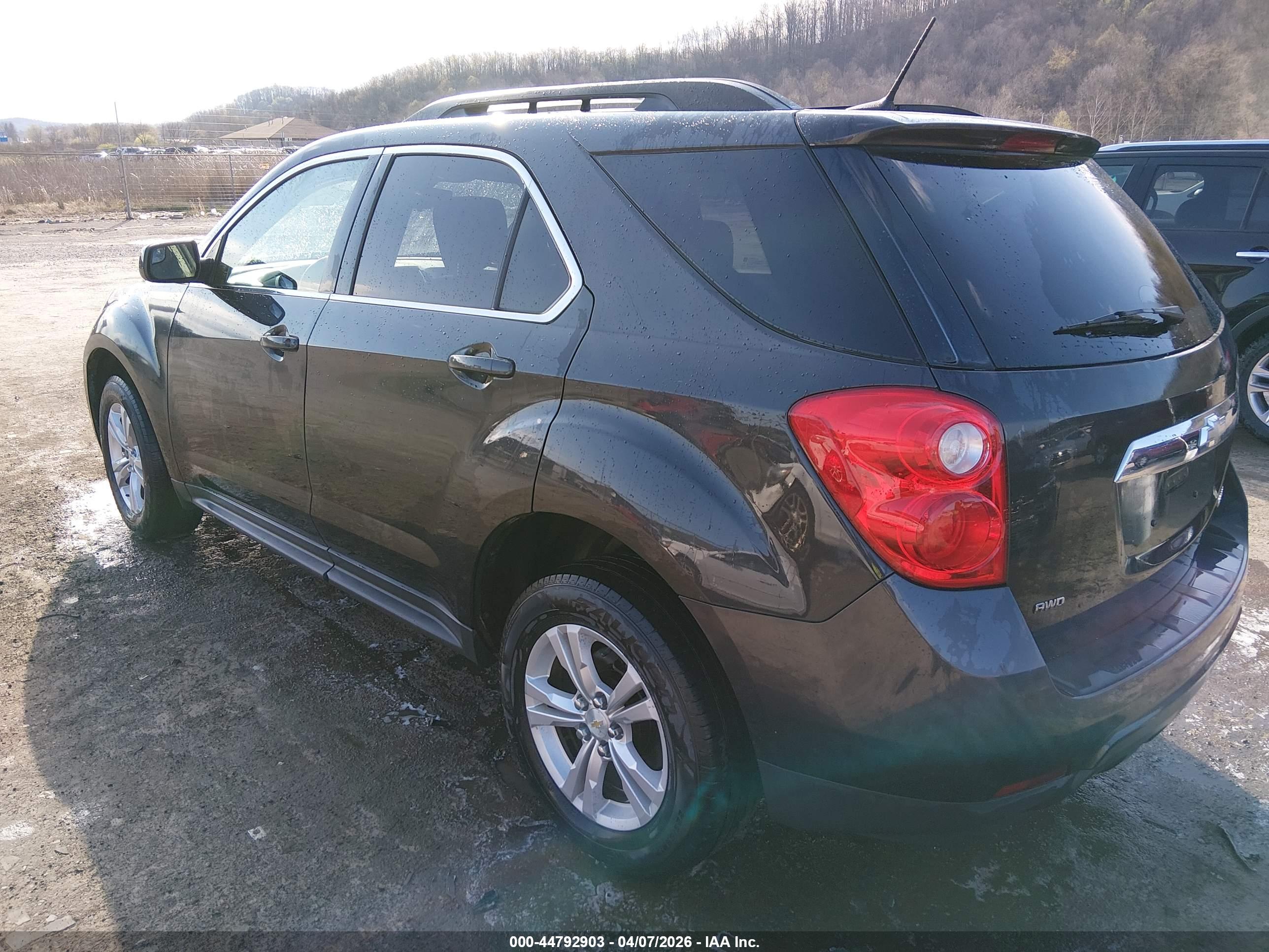 CHEVROLET EQUINOX image 3