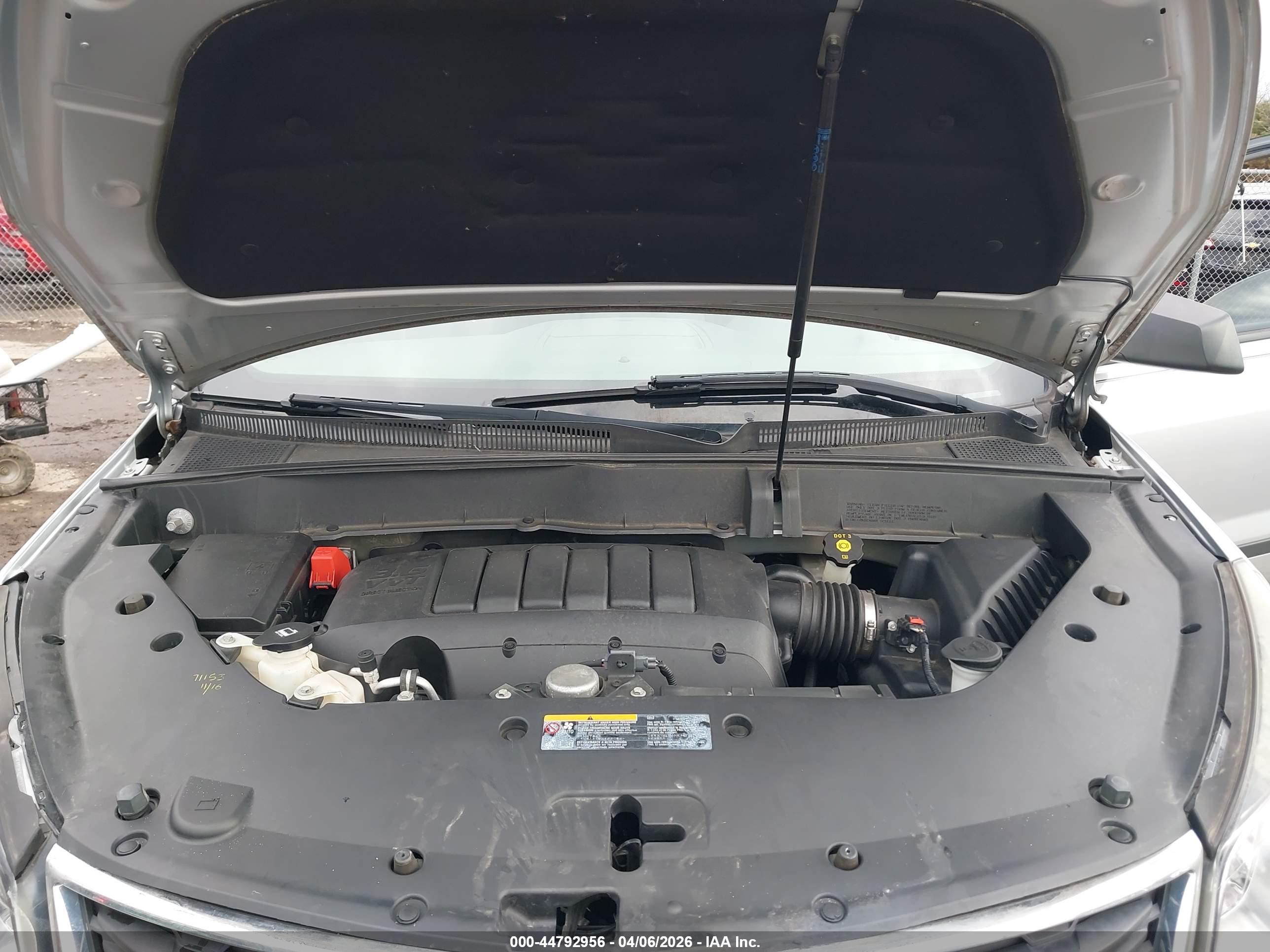 CHEVROLET TRAVERSE image 10