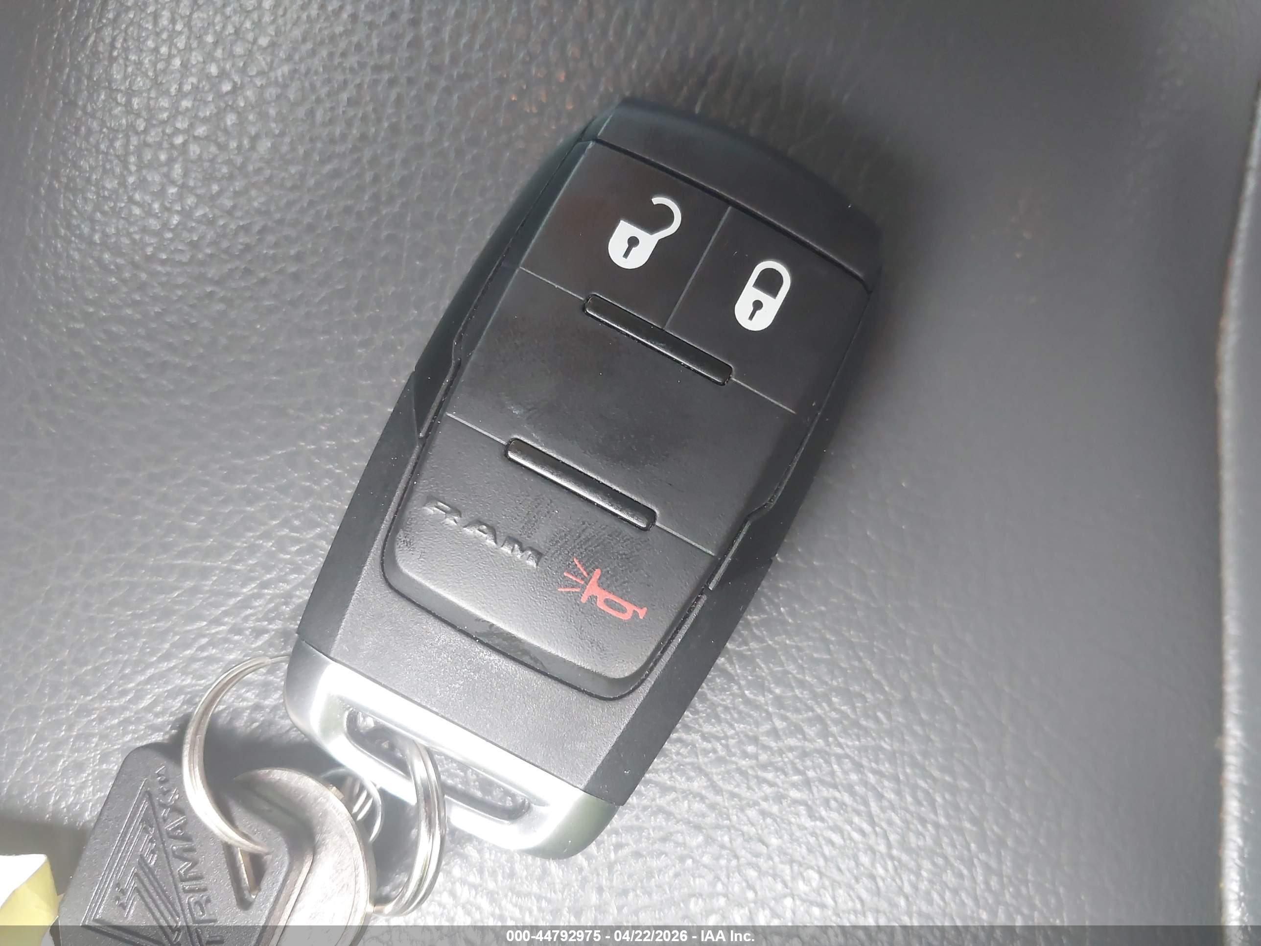 RAM 2500 image 11