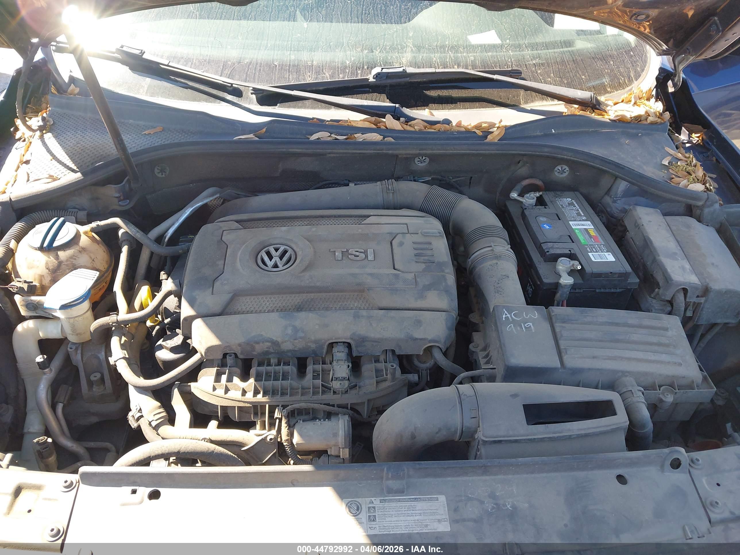 VOLKSWAGEN PASSAT image 10