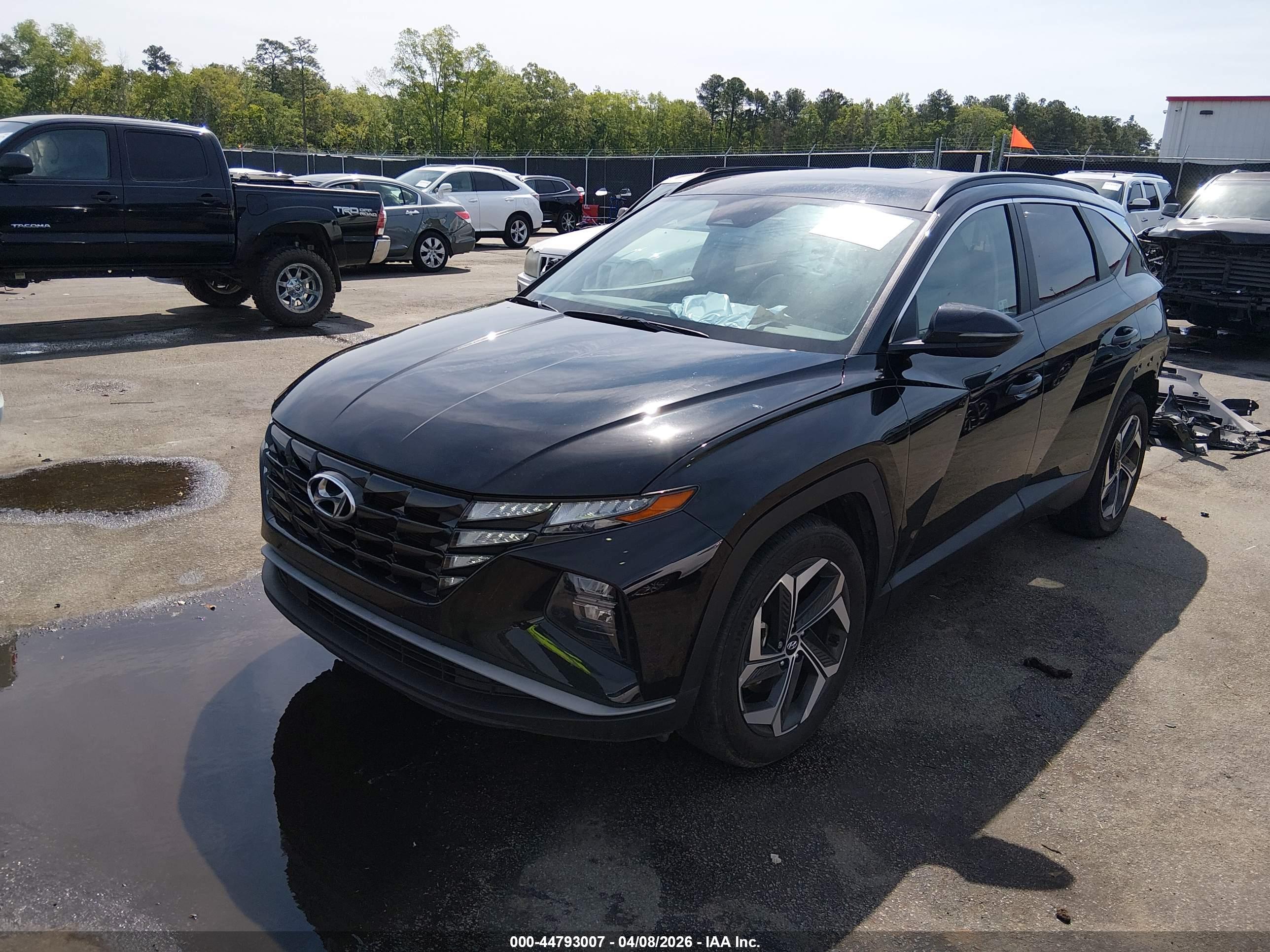 HYUNDAI TUCSON image 2