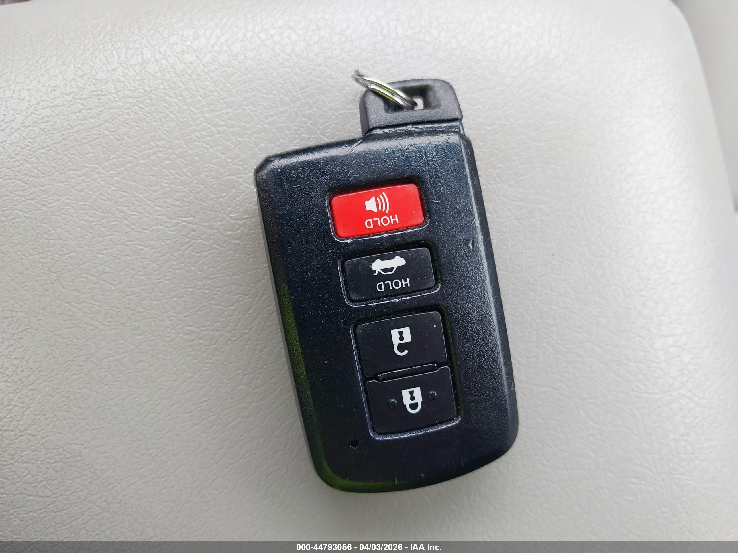 TOYOTA CAMRY image 11
