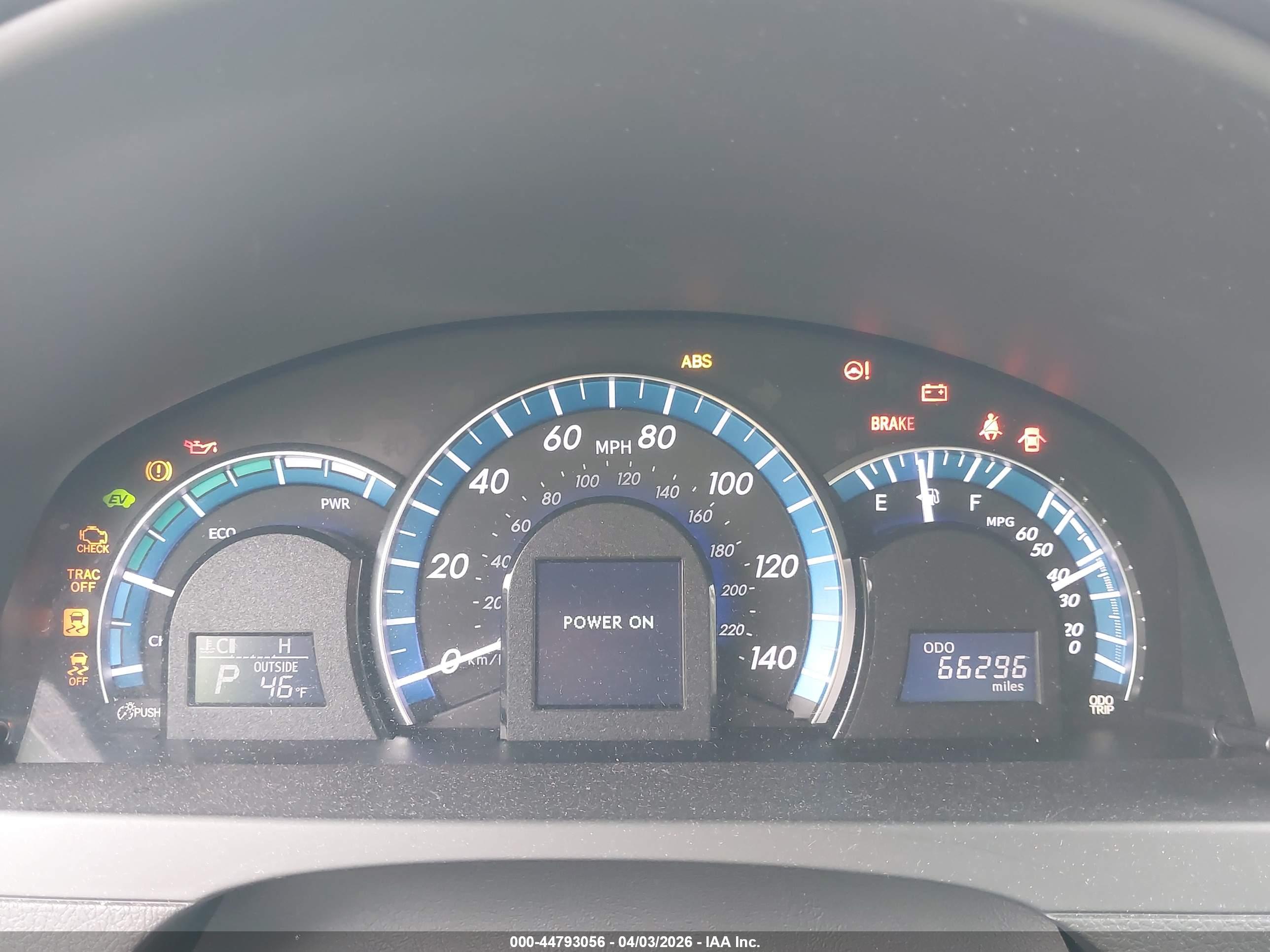 TOYOTA CAMRY image 7