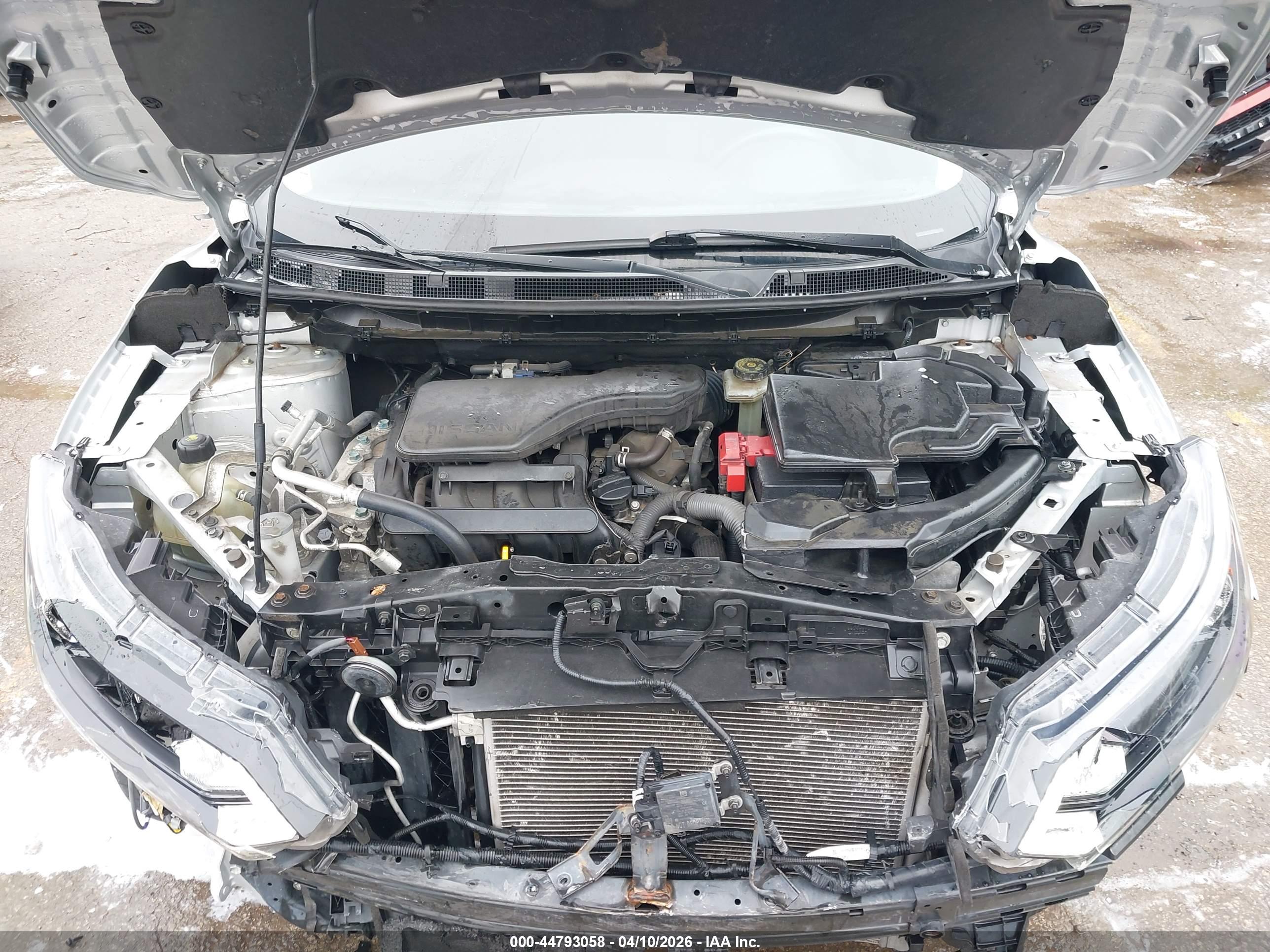 NISSAN ROGUE image 10