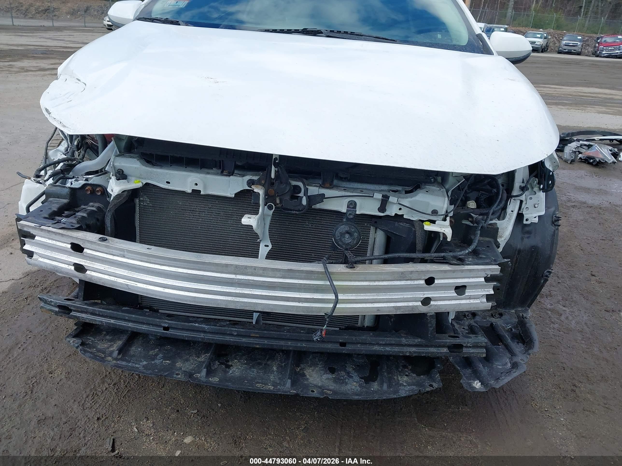 TOYOTA COROLLA image 6