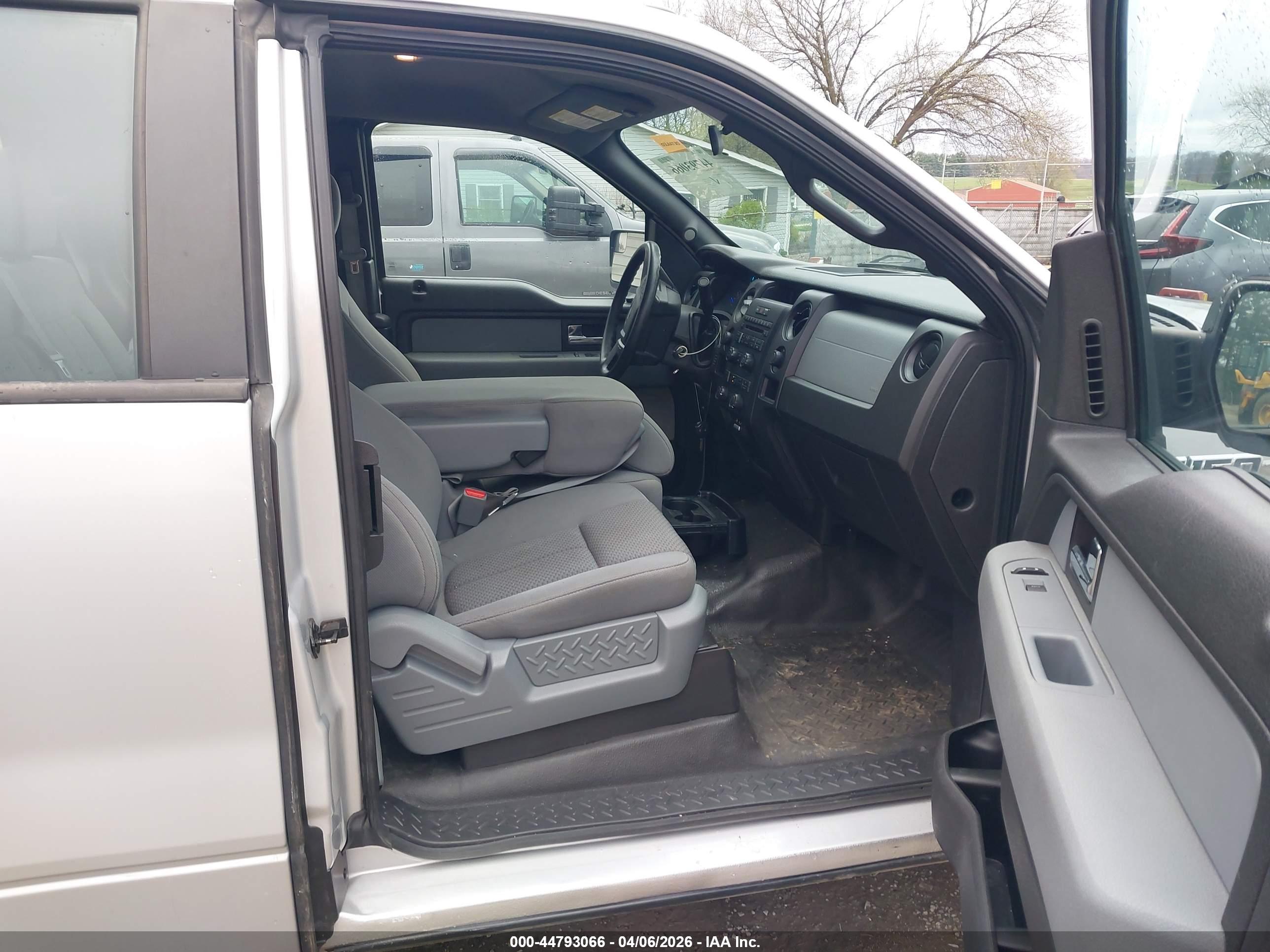 FORD F-150 image 5