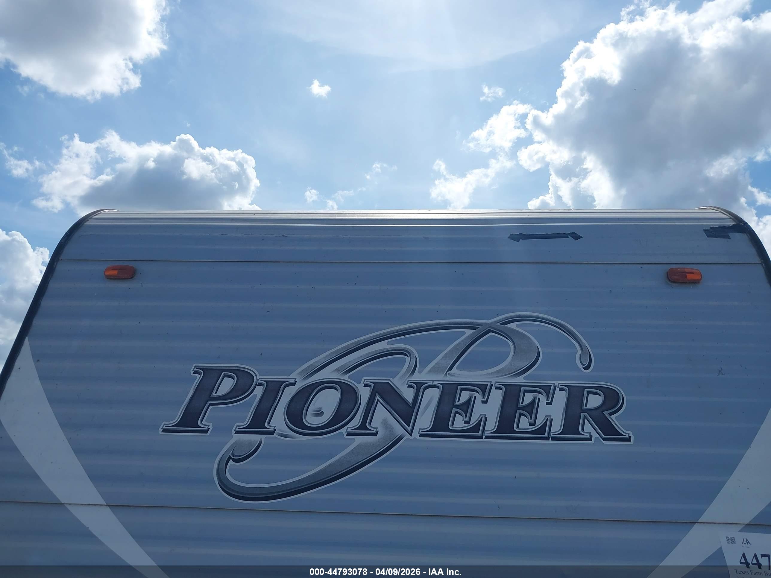 HEARTLAND POINEER image 6
