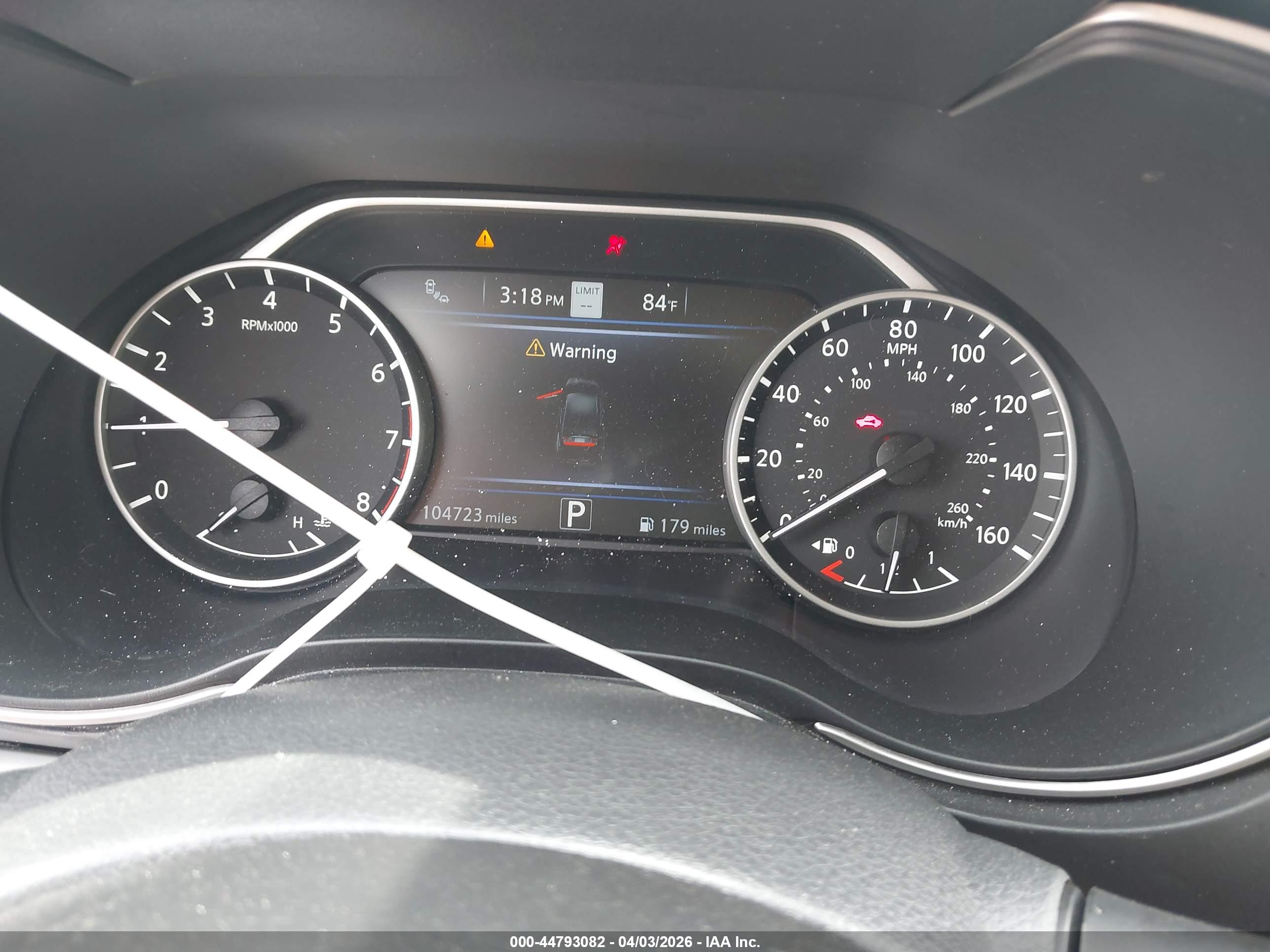 NISSAN MAXIMA image 7