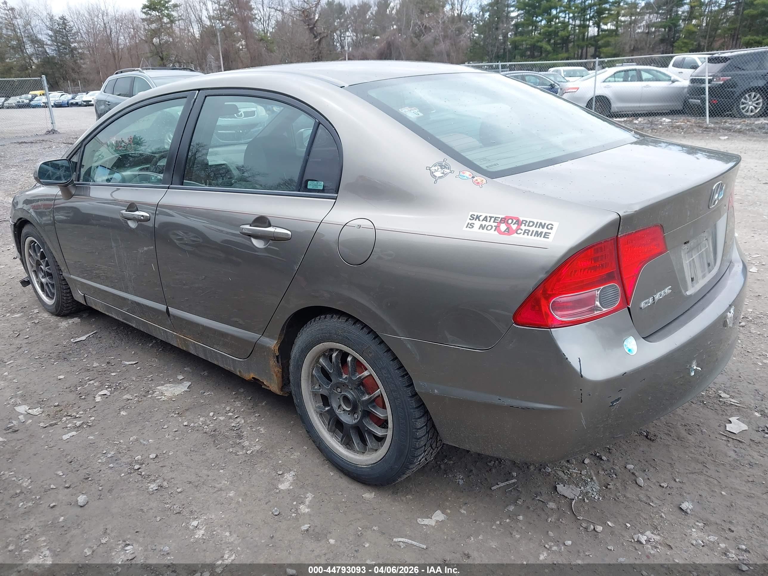 HONDA CIVIC image 3