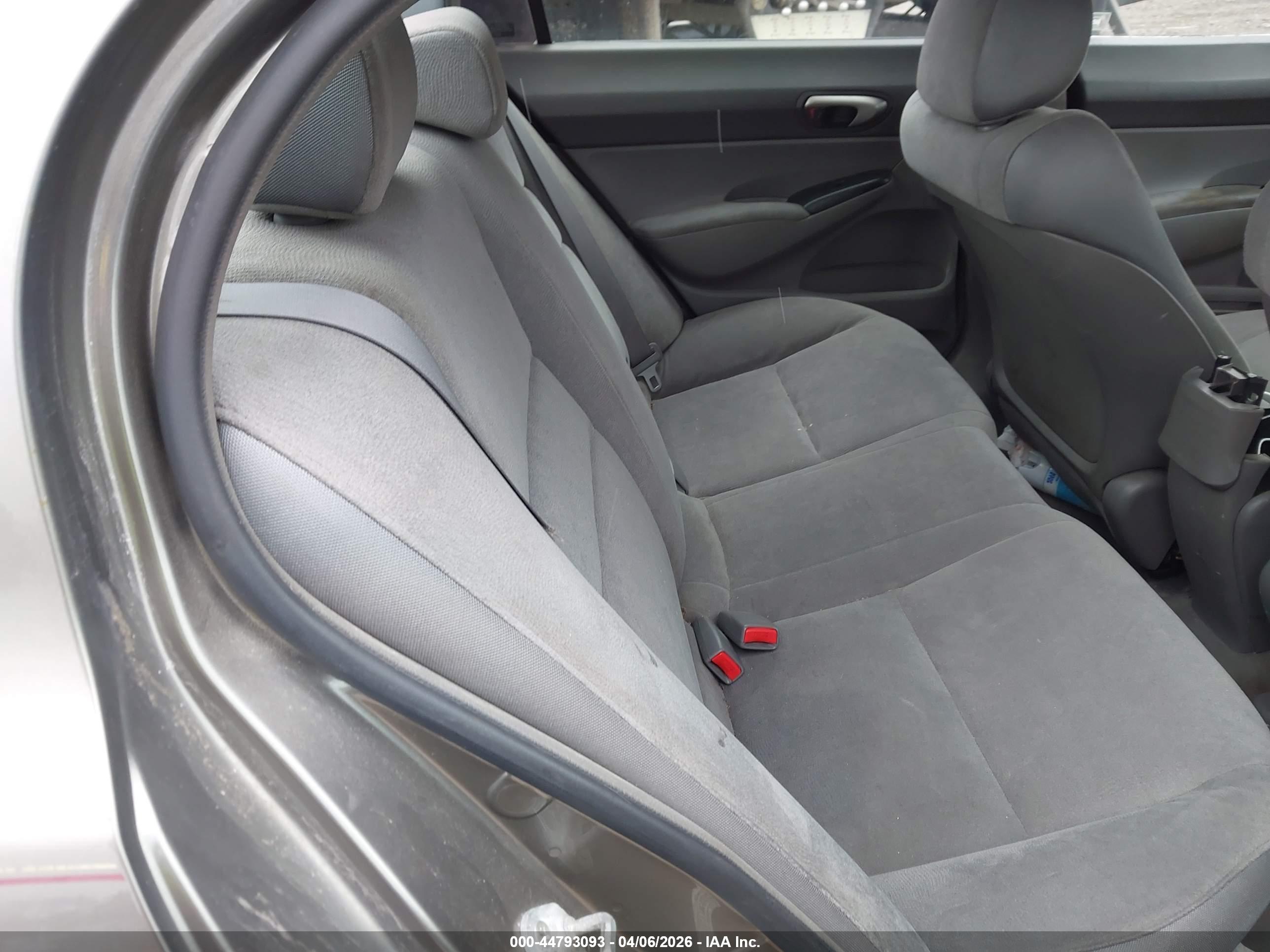 HONDA CIVIC image 8