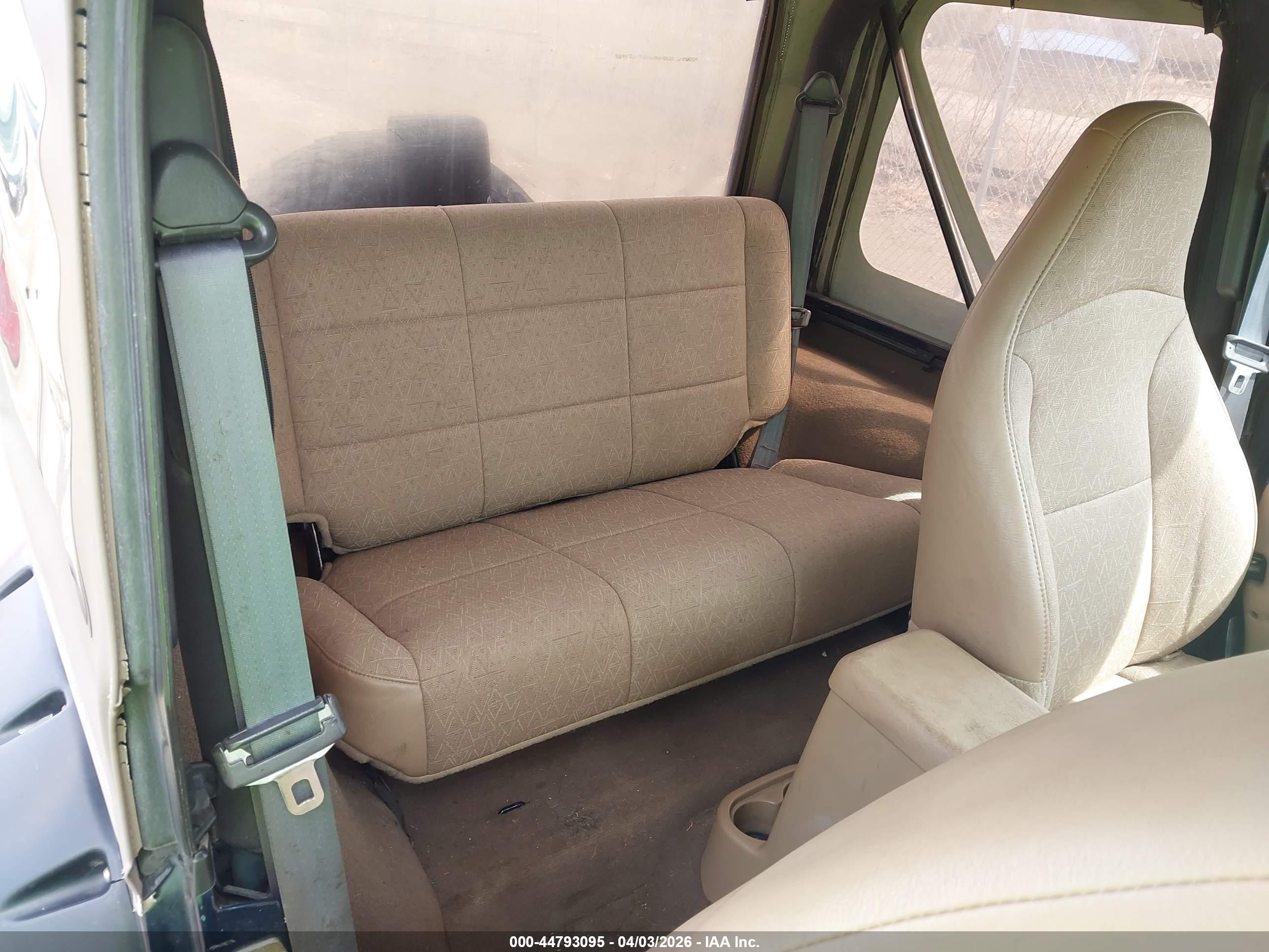 JEEP WRANGLER image 8