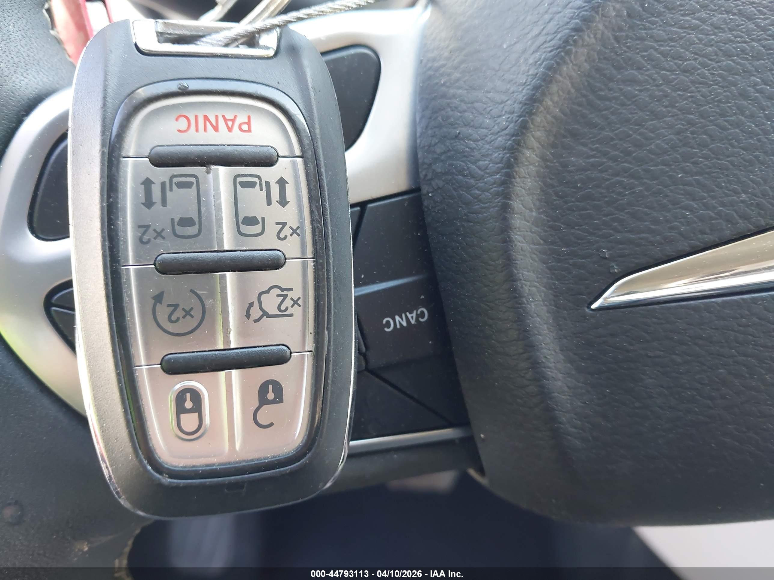 CHRYSLER PACIFICA image 11