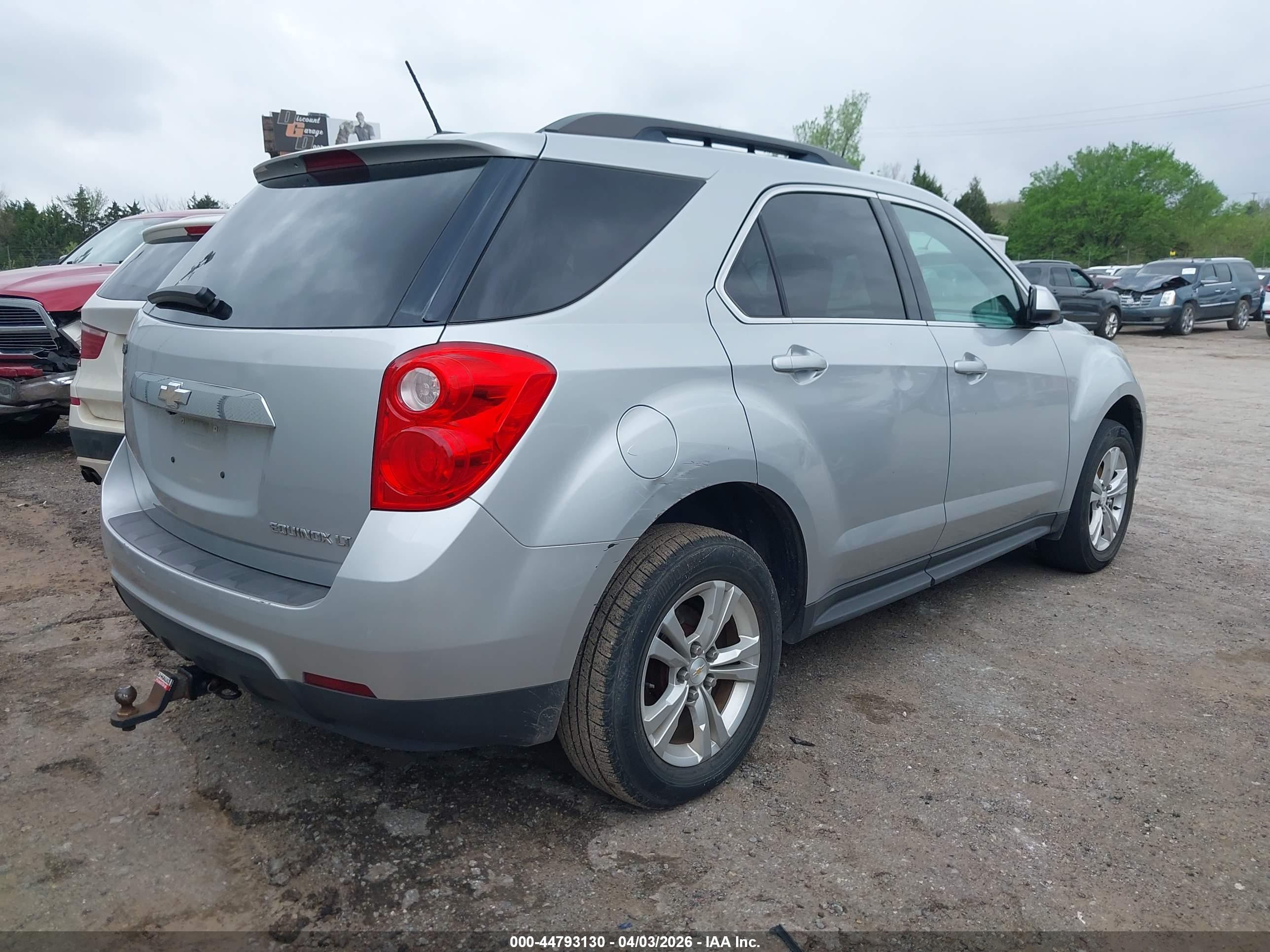 CHEVROLET EQUINOX image 4