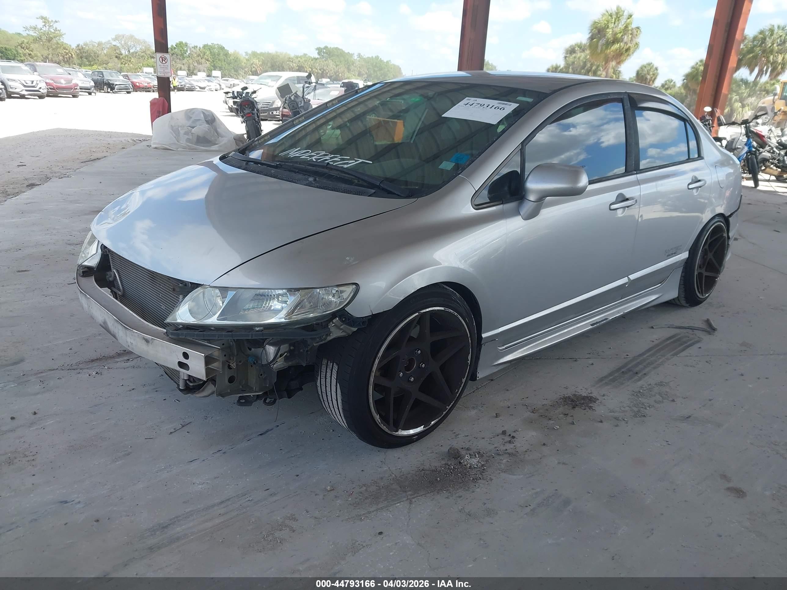 HONDA CIVIC image 2