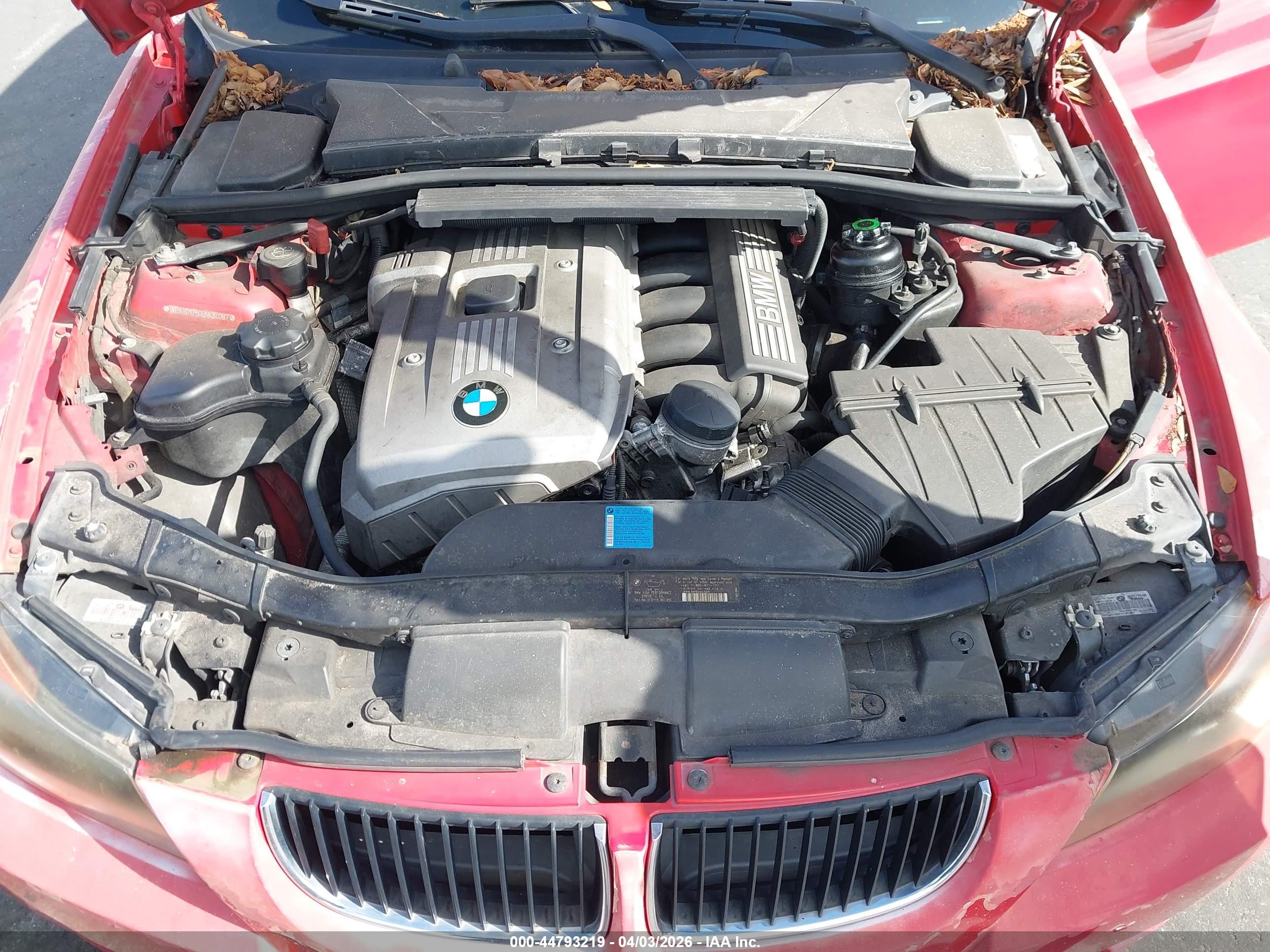 BMW 325I image 10