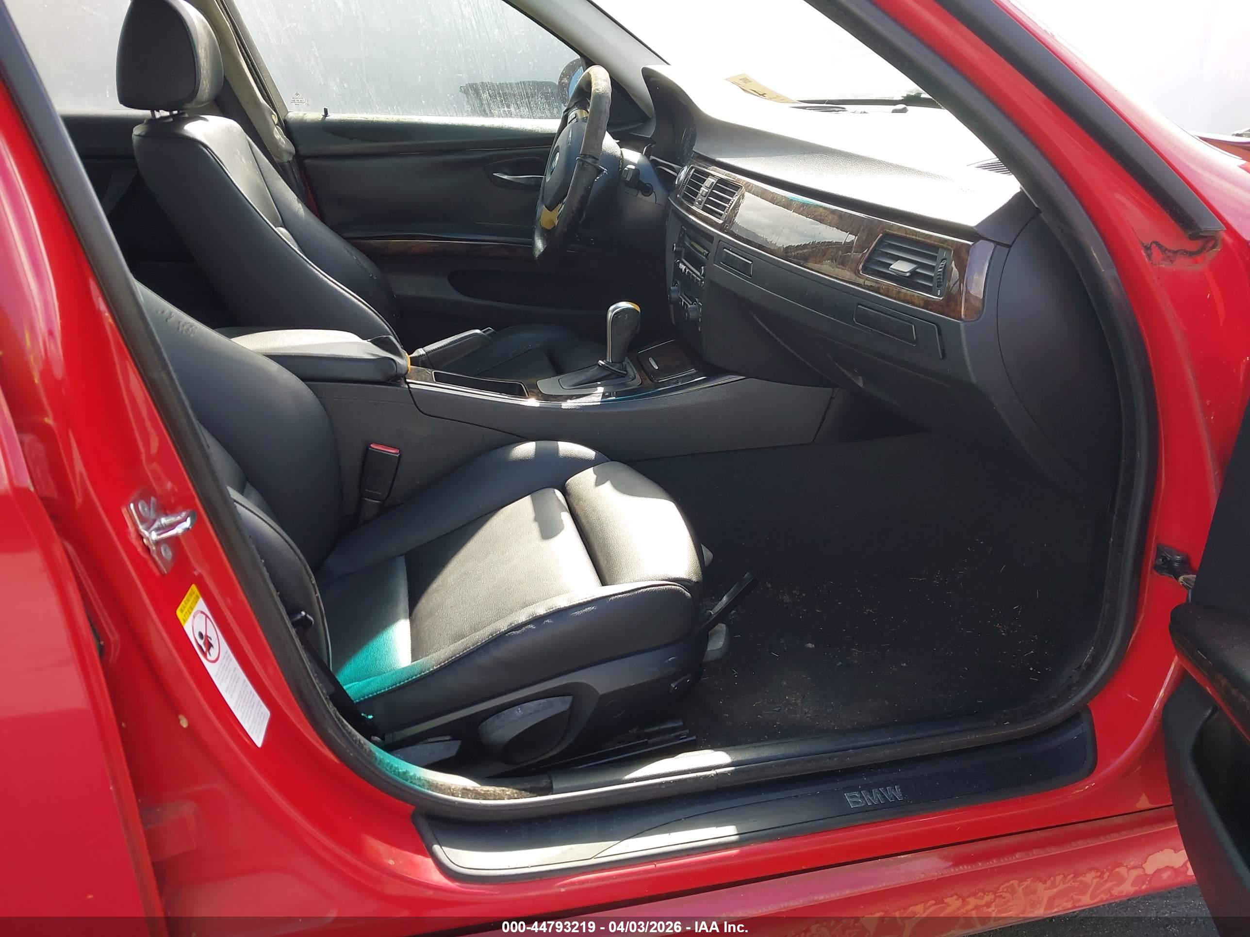 BMW 325I image 5