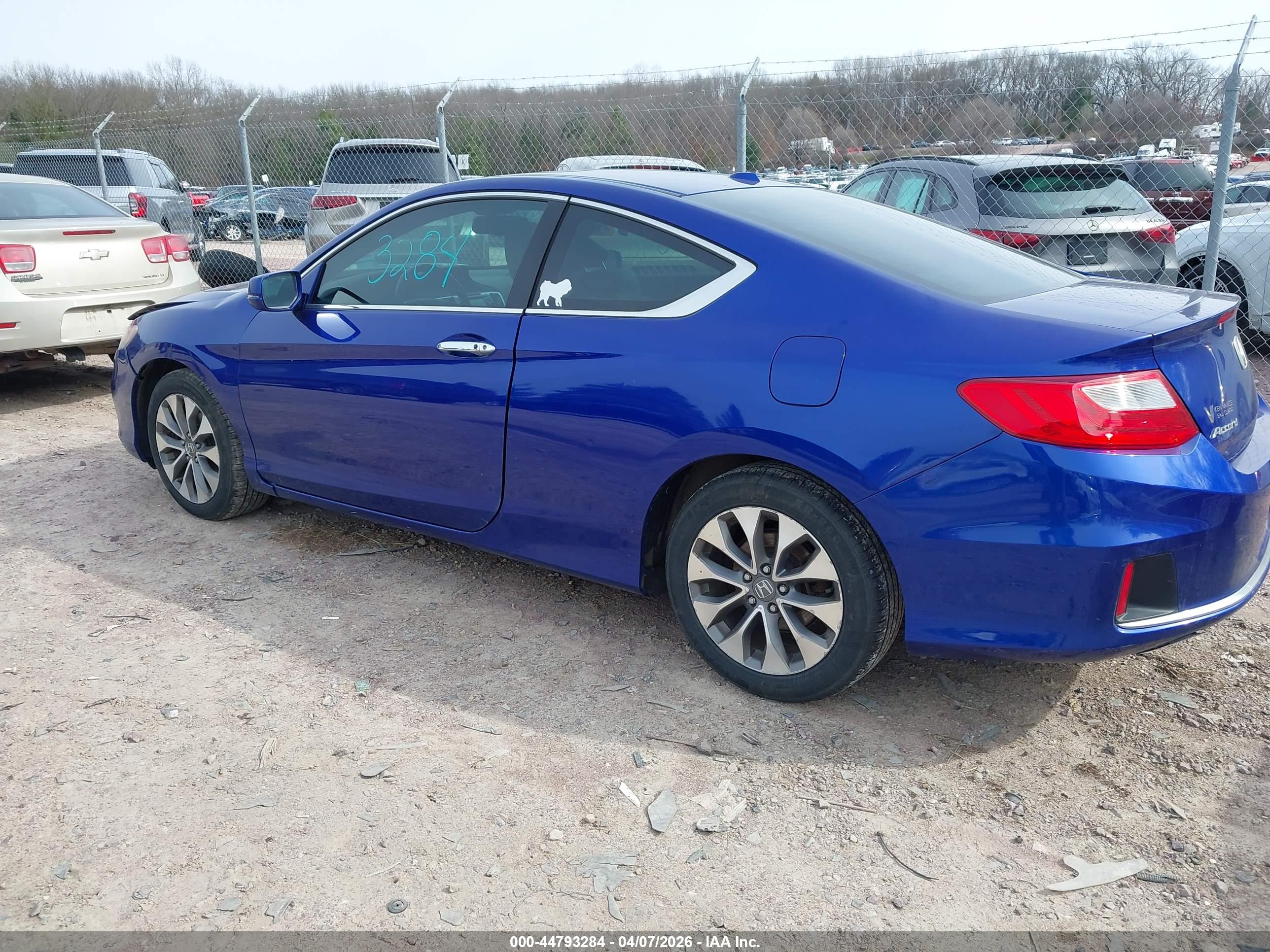 HONDA ACCORD image 3