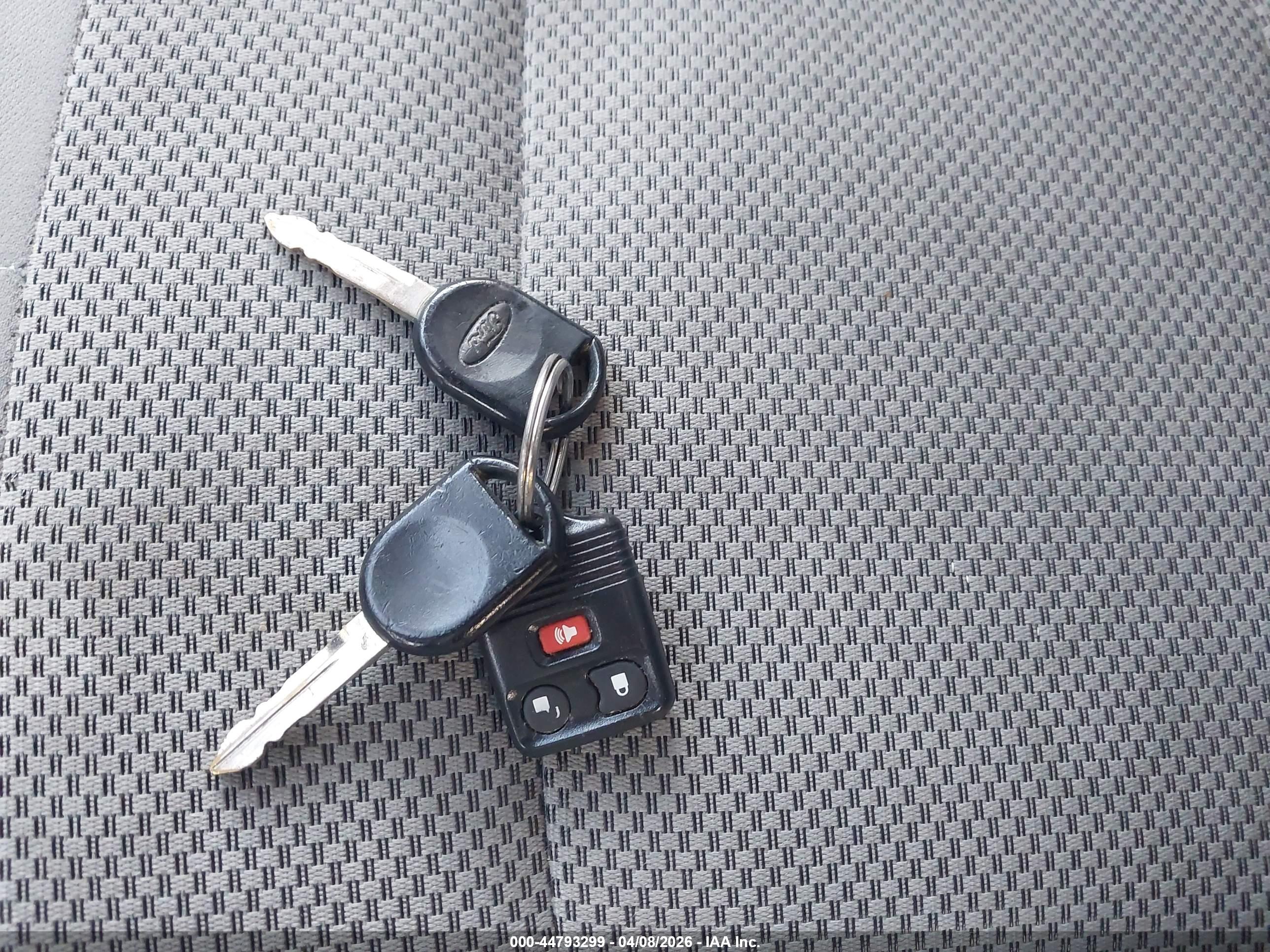 FORD ESCAPE image 11