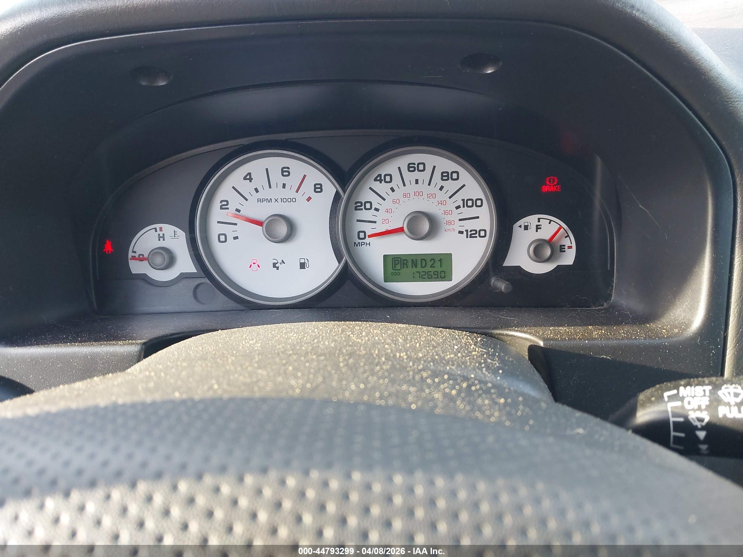 FORD ESCAPE image 7