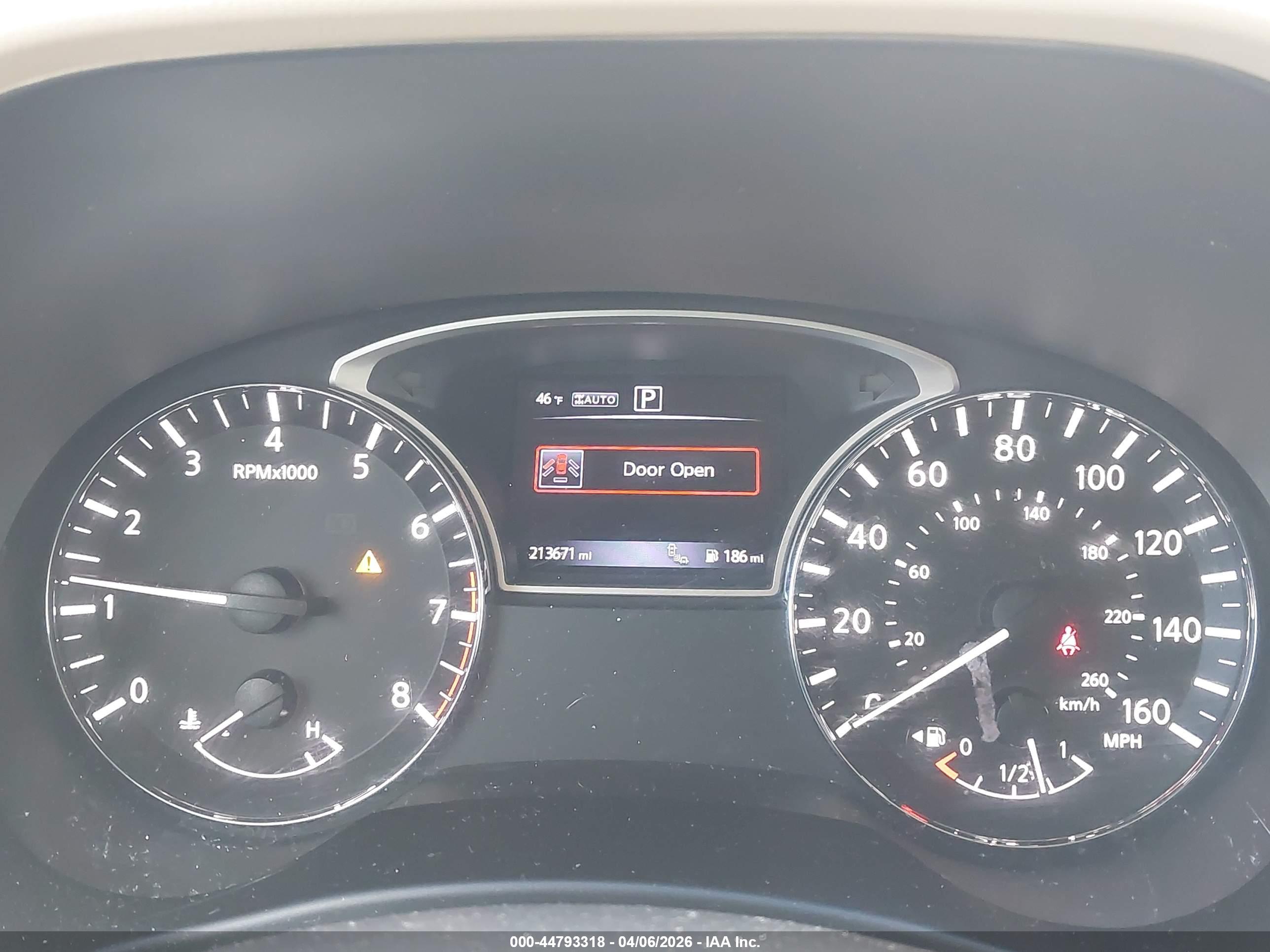 NISSAN PATHFINDER image 7