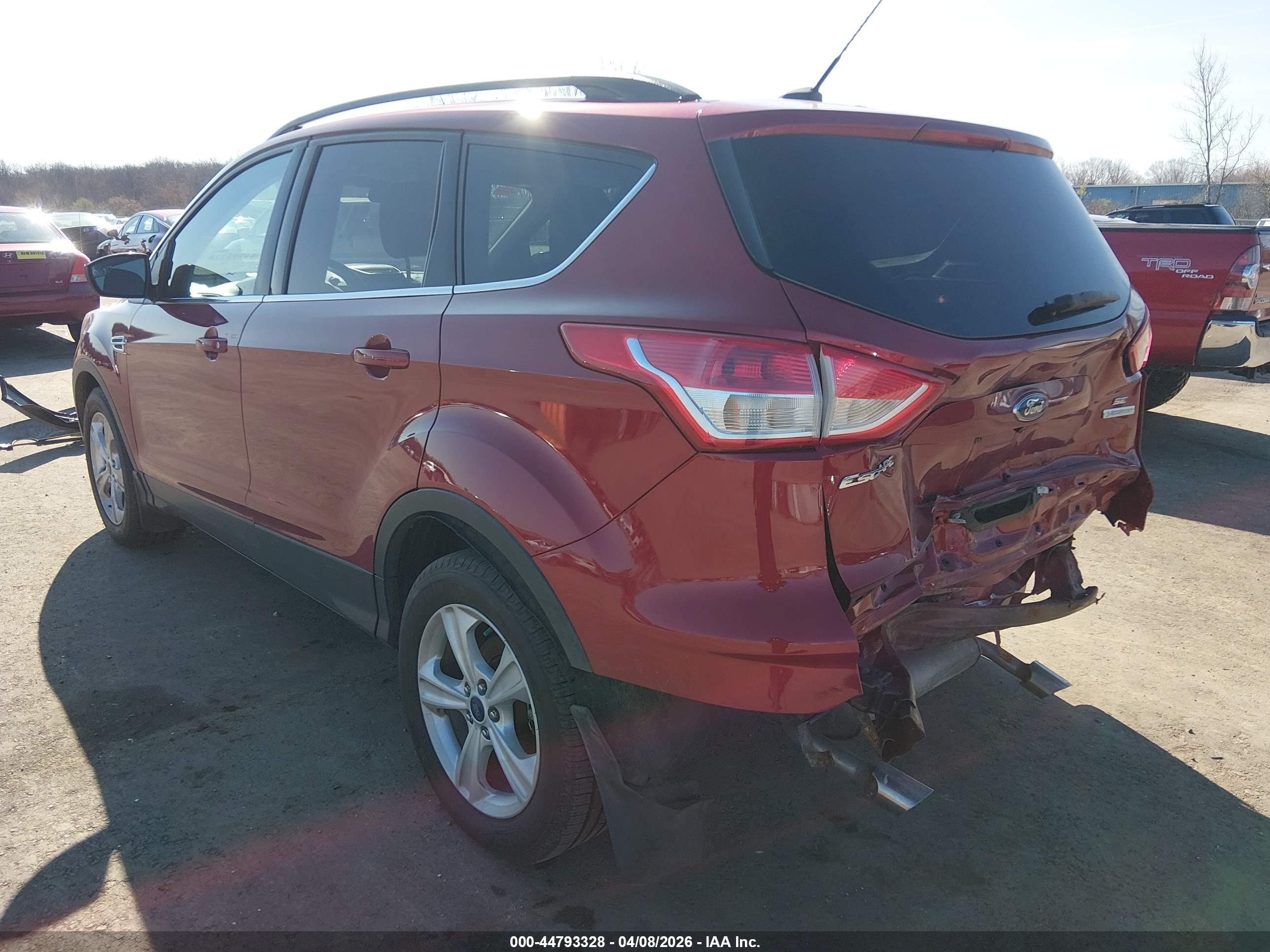 FORD ESCAPE image 3