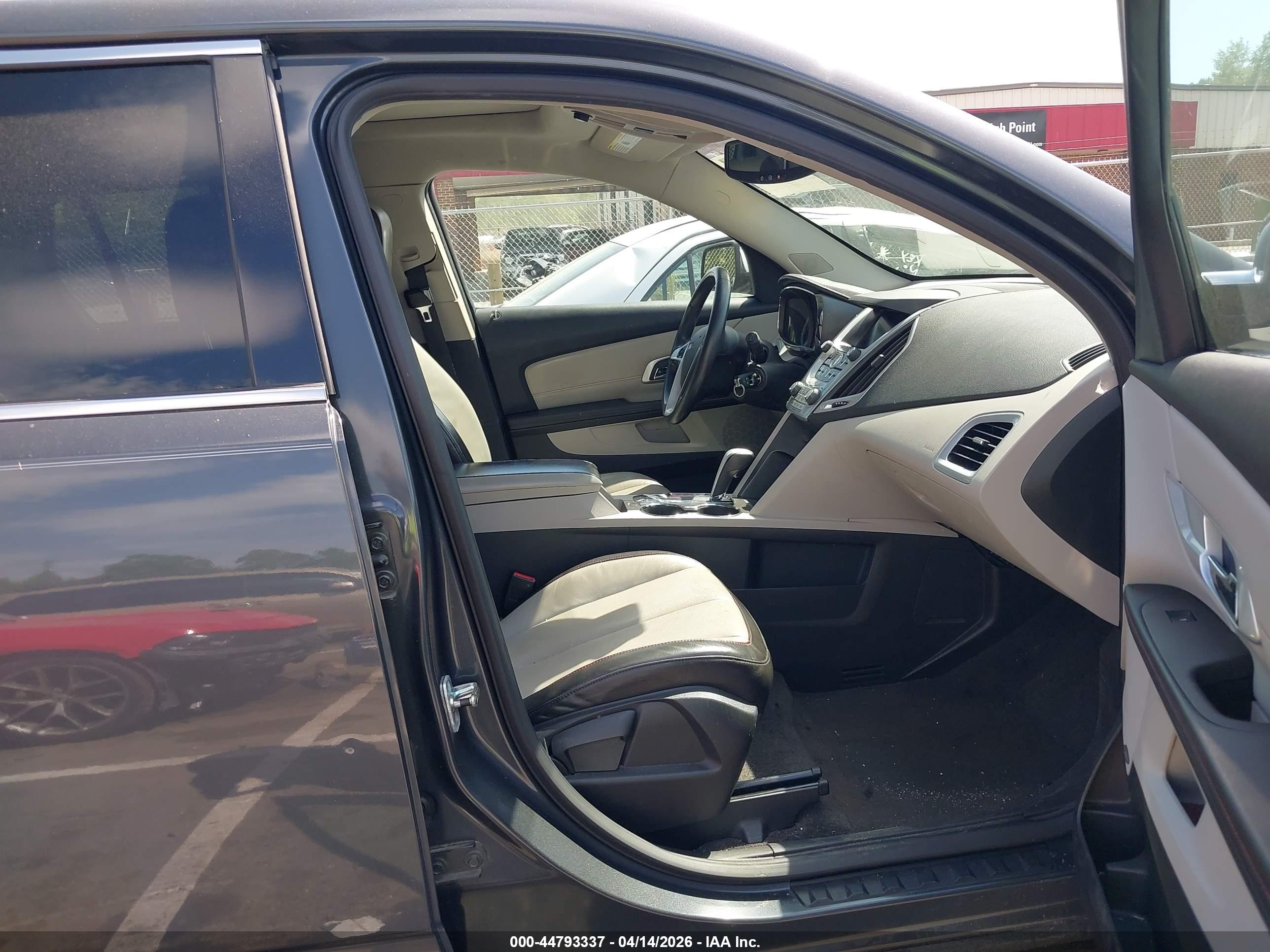 GMC TERRAIN image 5