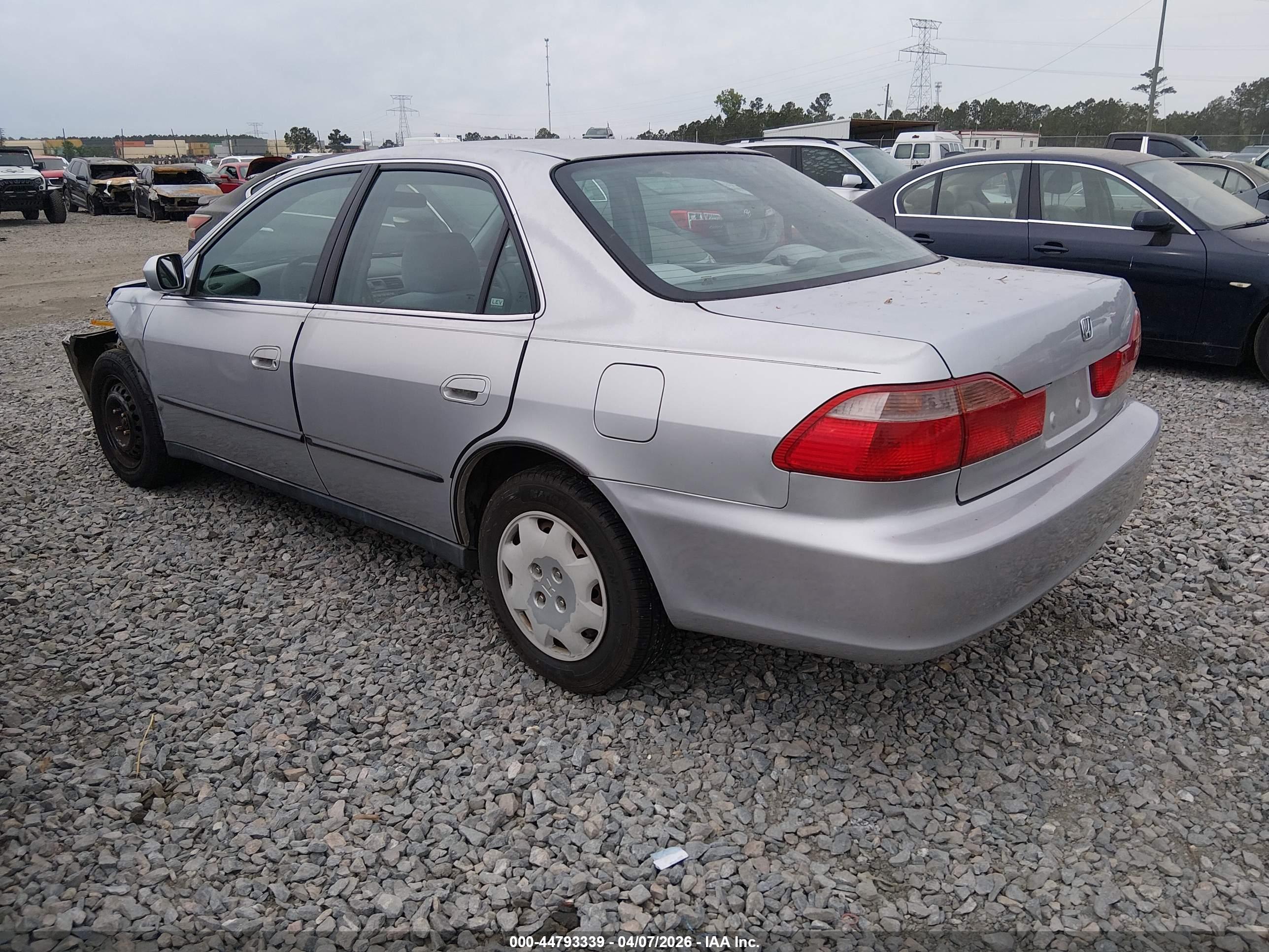 HONDA ACCORD image 3