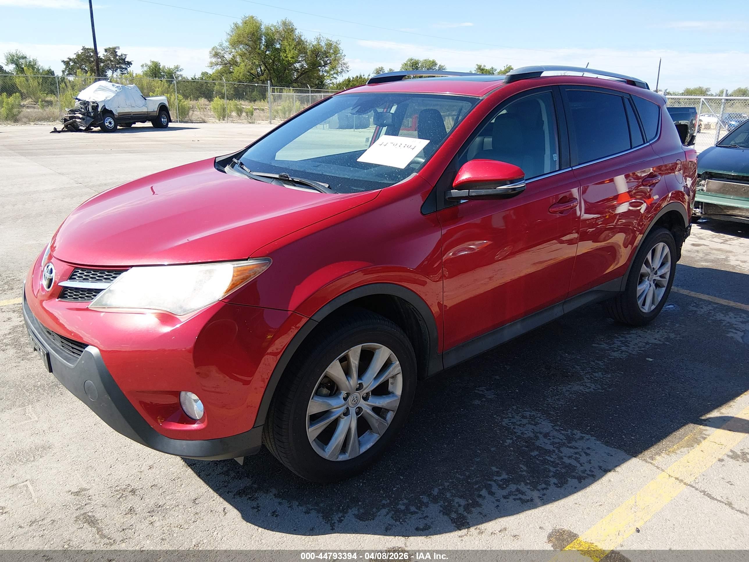 TOYOTA RAV4 image 2