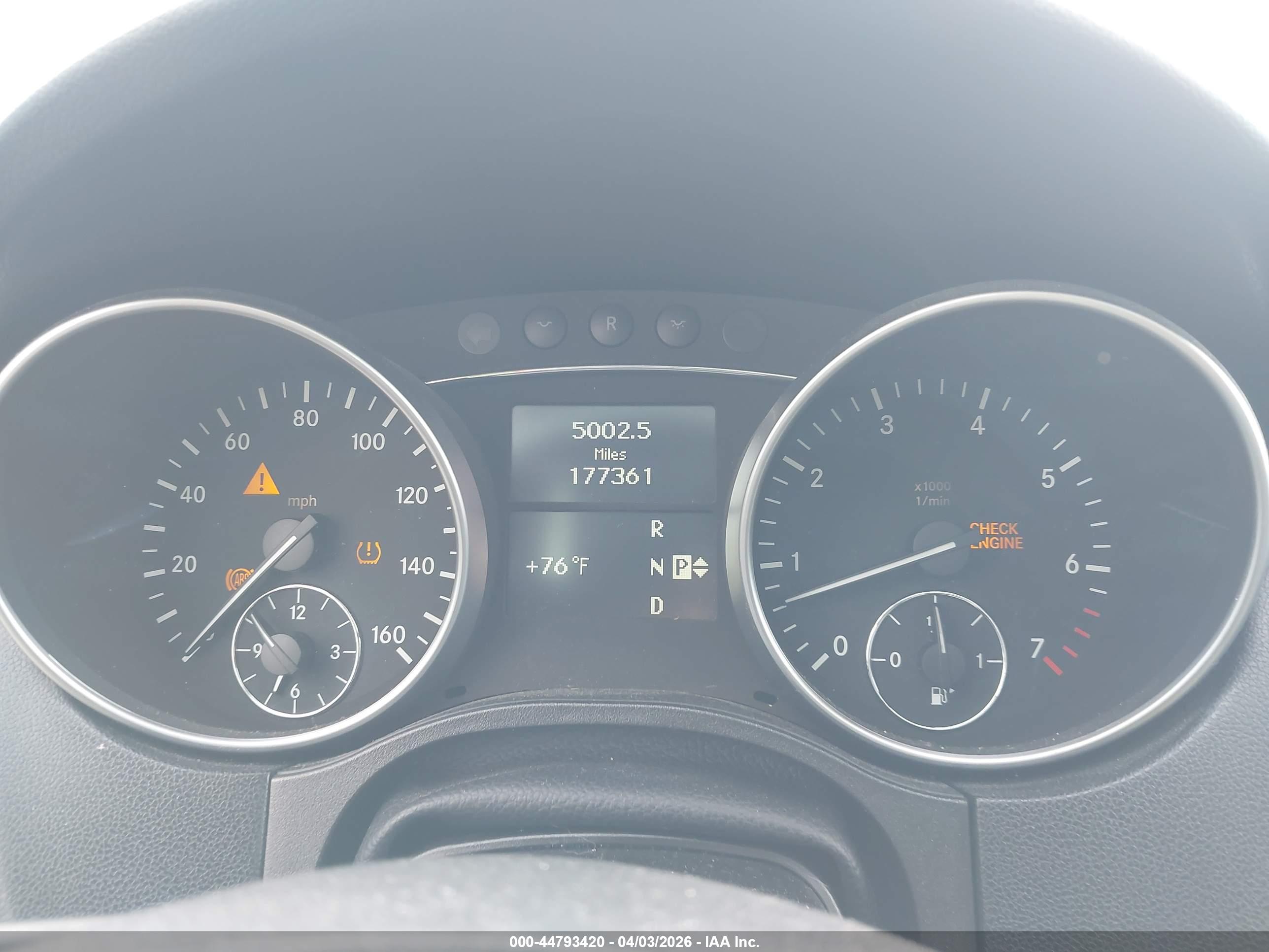 MERCEDES-BENZ ML image 7