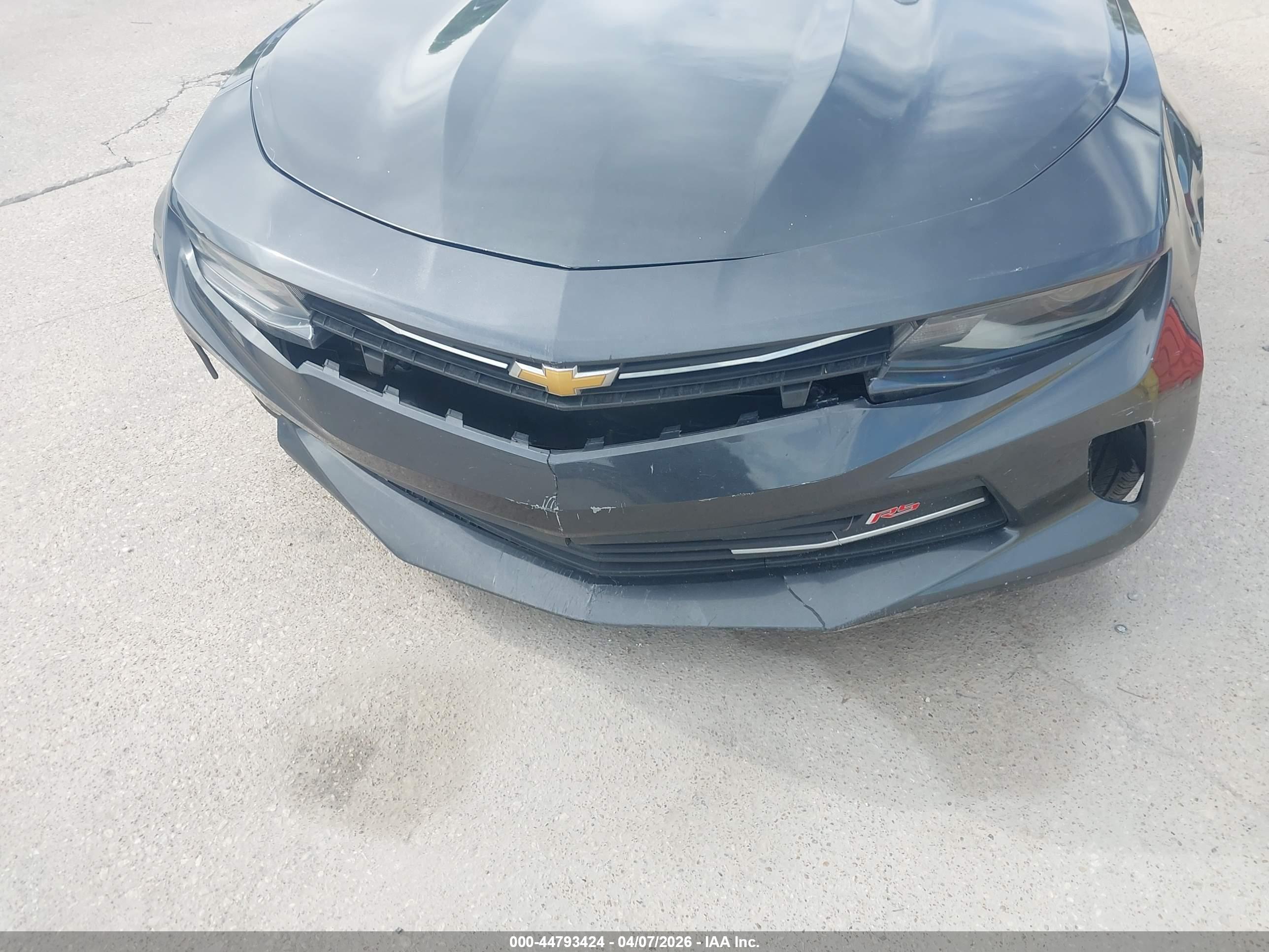 CHEVROLET CAMARO image 6