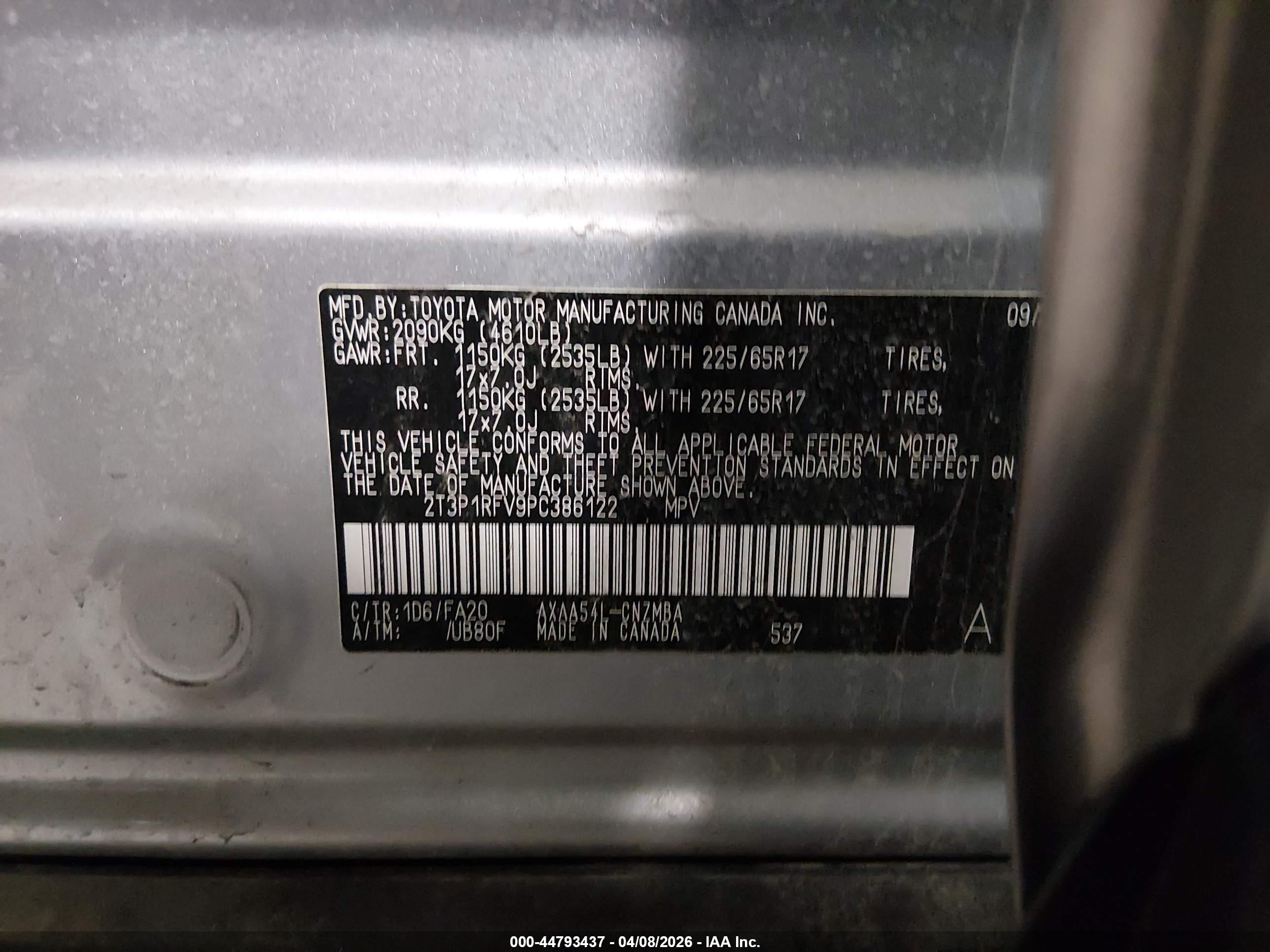 TOYOTA RAV4 image 9