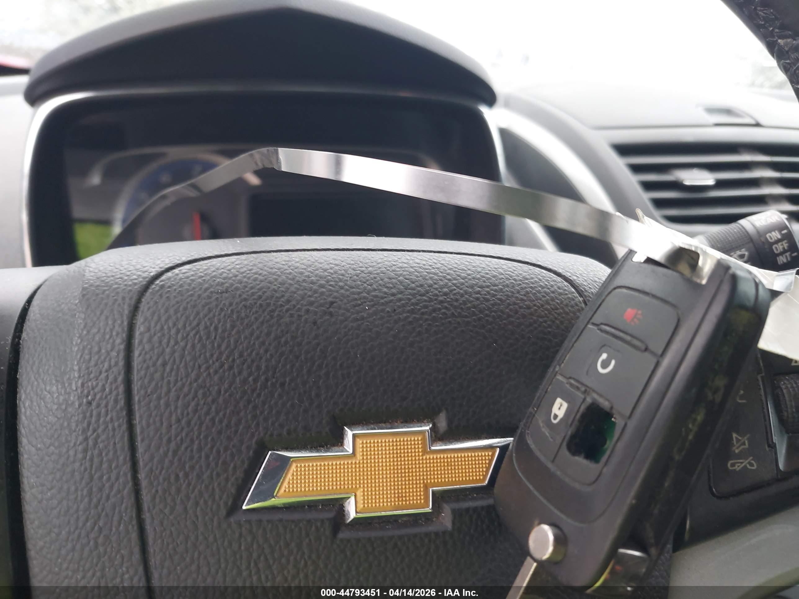 CHEVROLET TRAX image 11