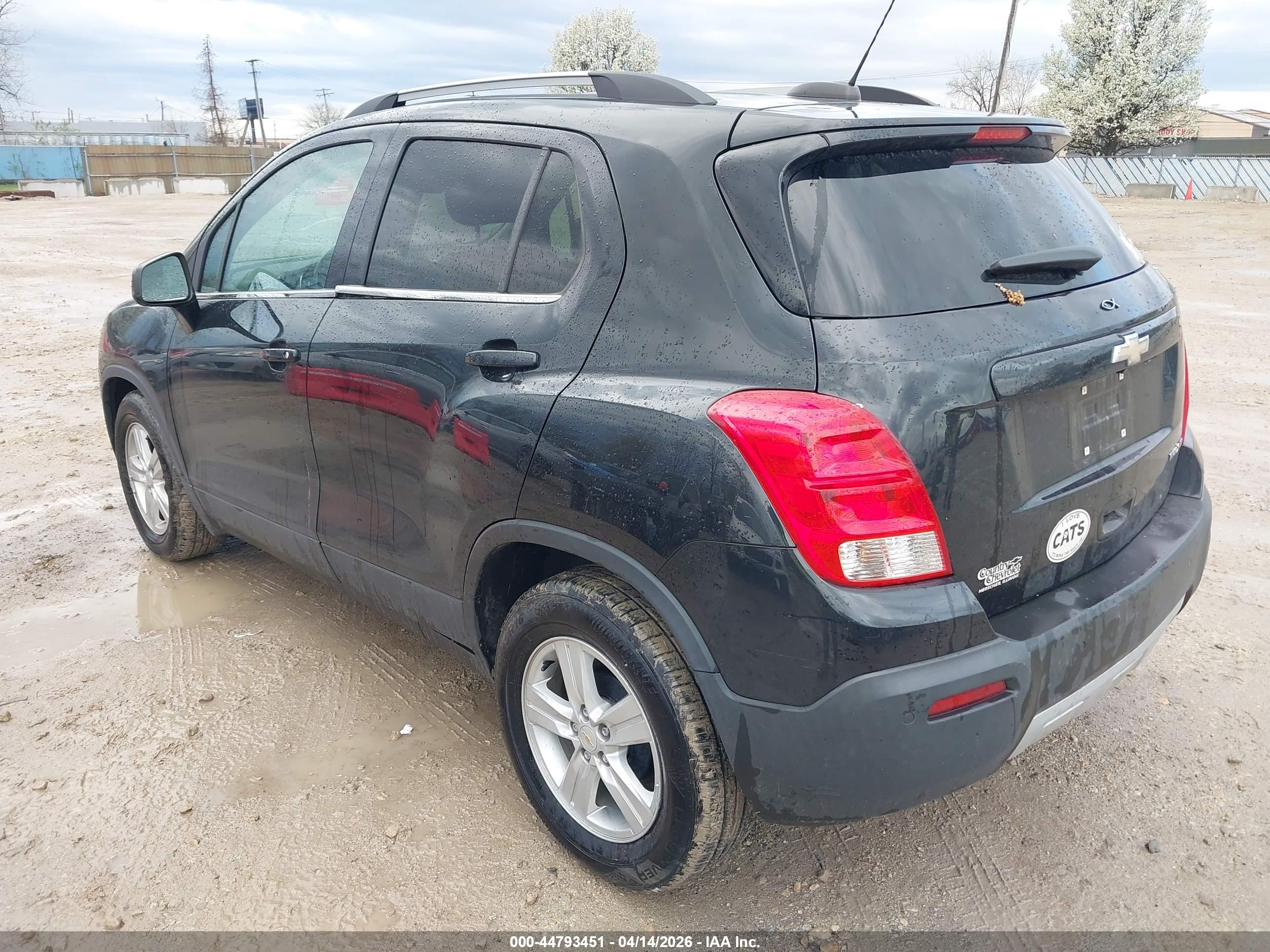 CHEVROLET TRAX image 3