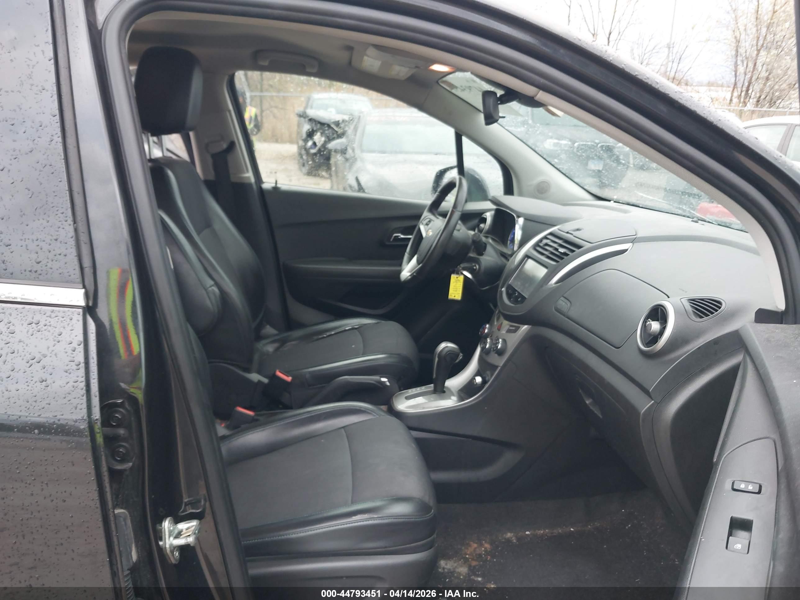 CHEVROLET TRAX image 5