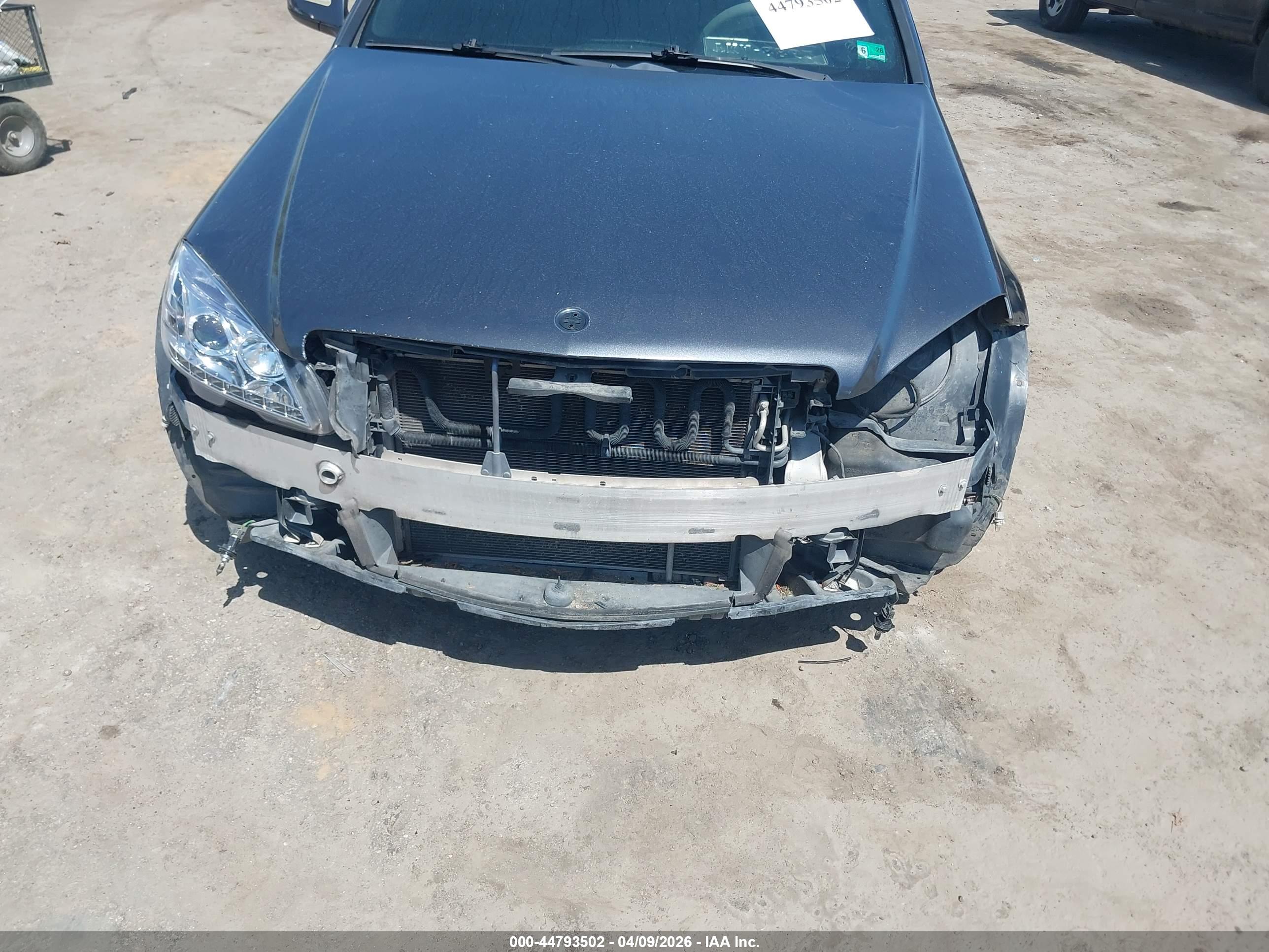 MERCEDES-BENZ C image 6