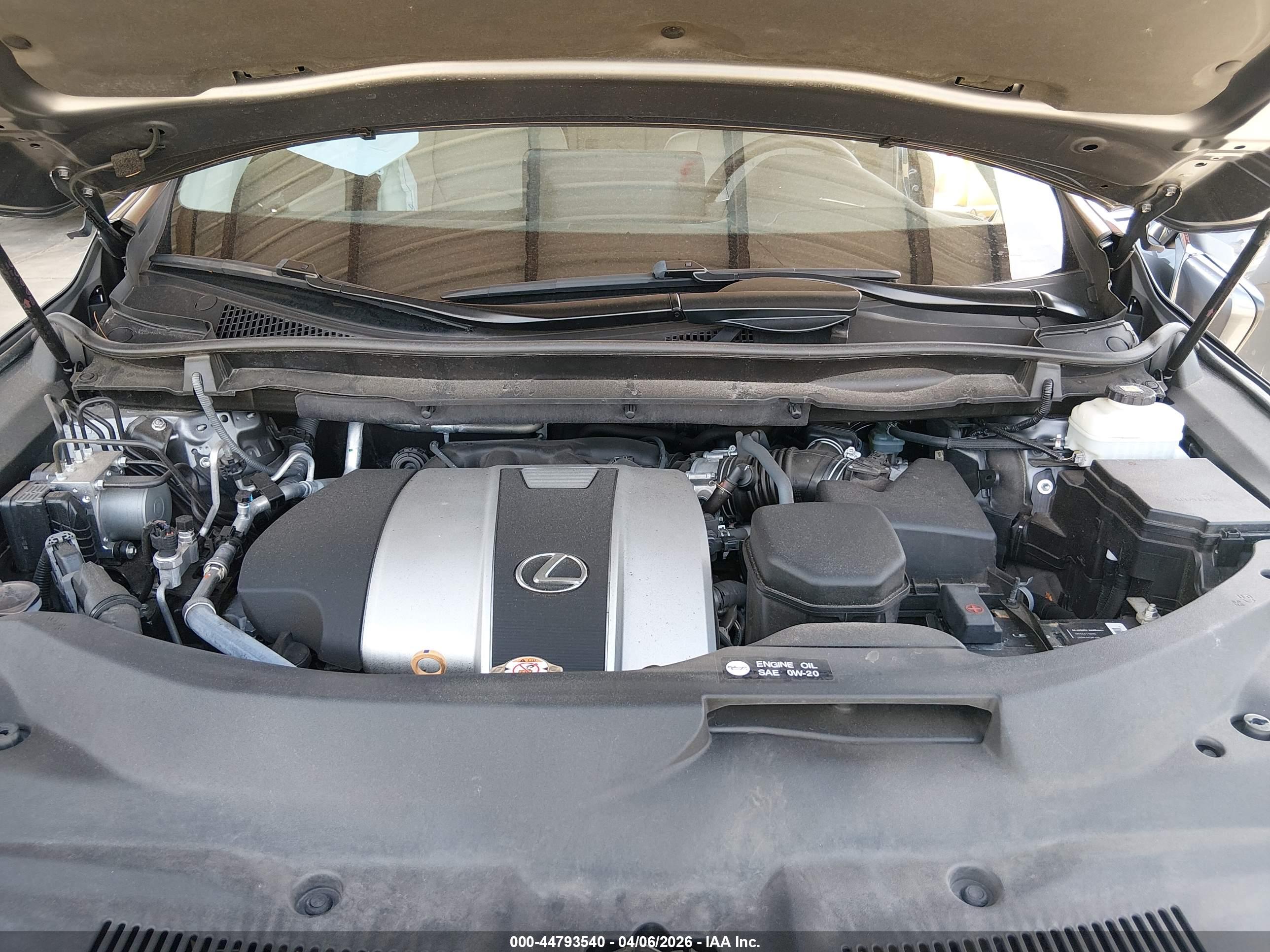 LEXUS RX image 10
