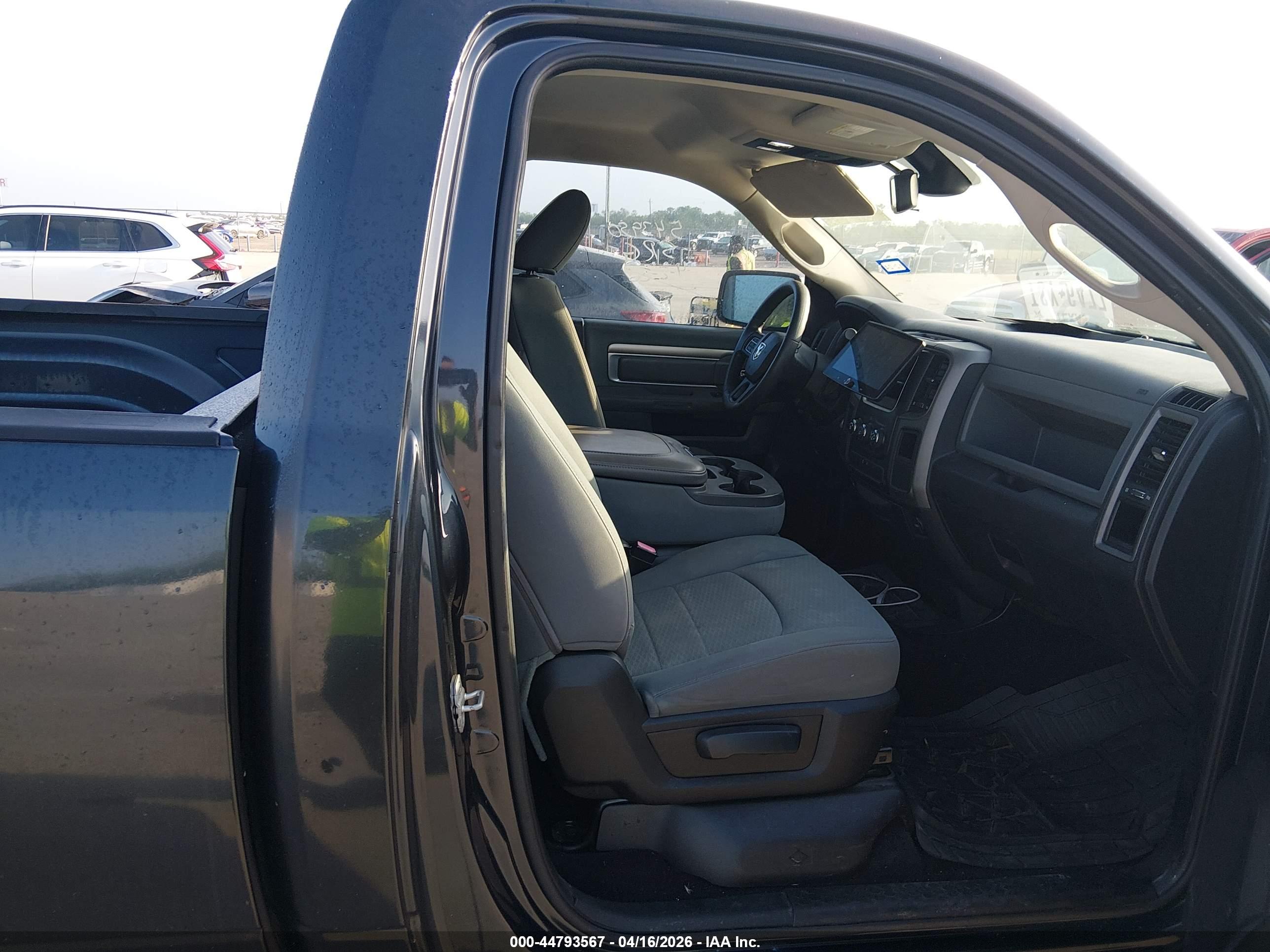 RAM 1500 image 5