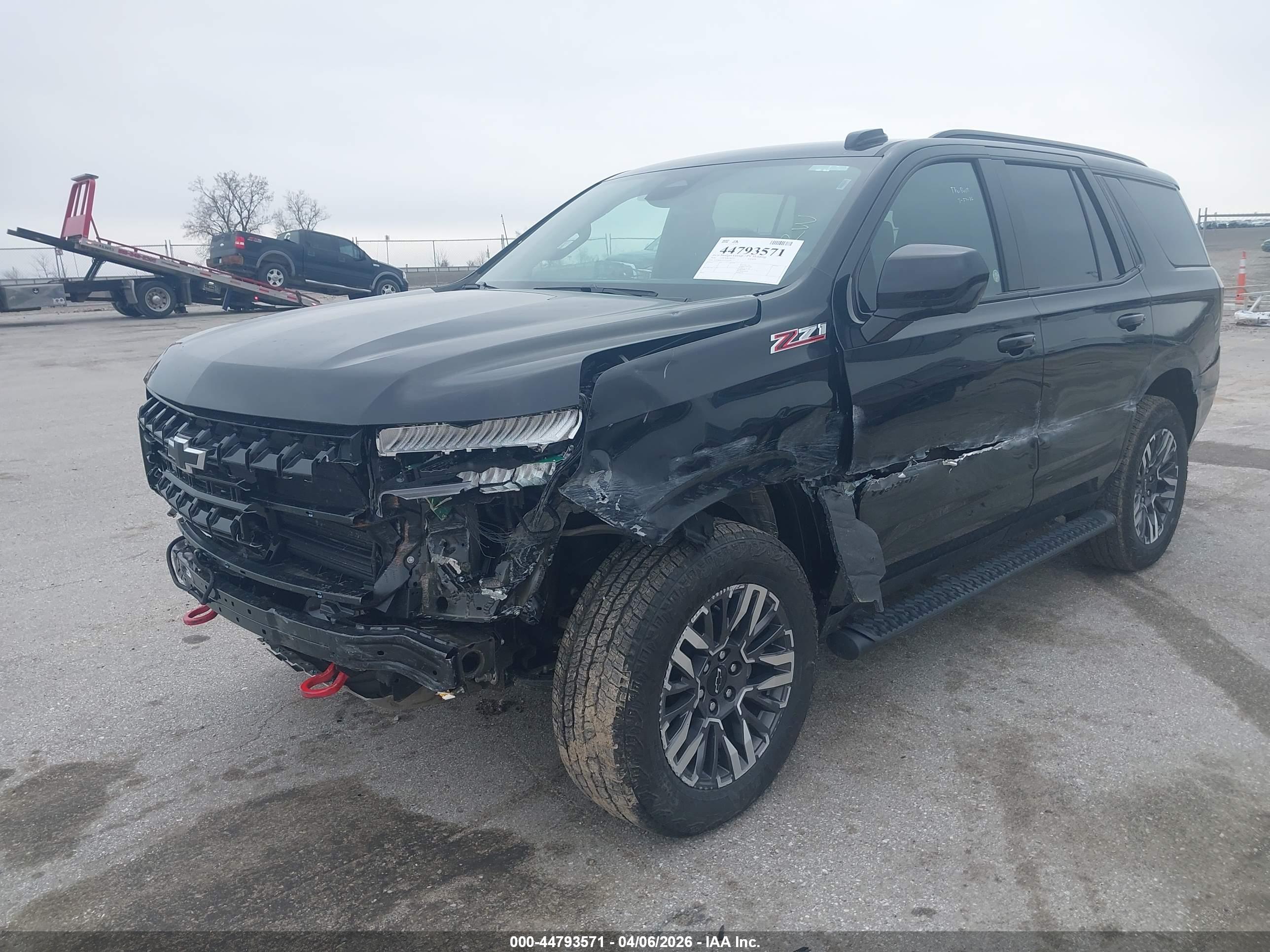 CHEVROLET TAHOE image 2