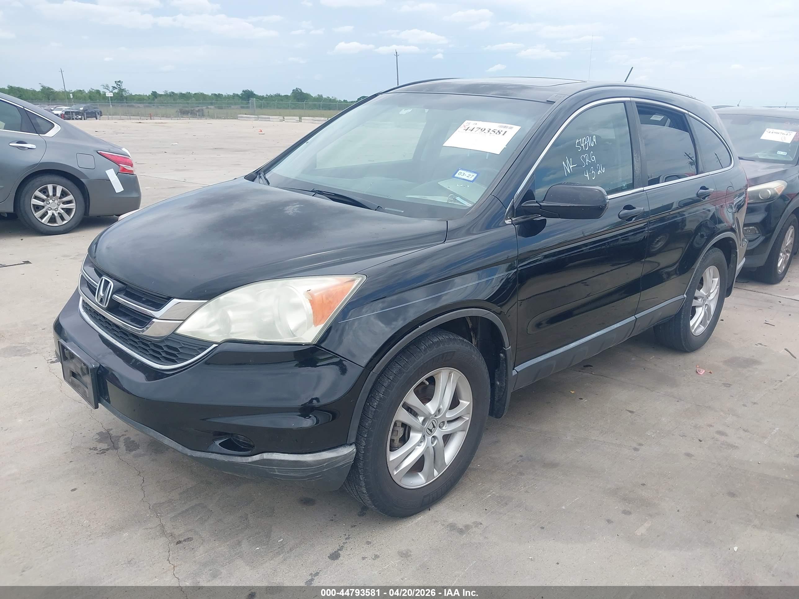 HONDA CR-V image 2