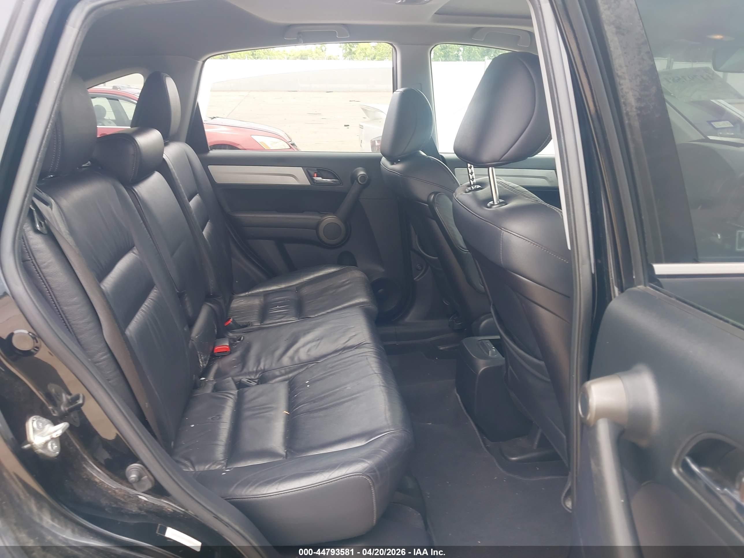 HONDA CR-V image 8