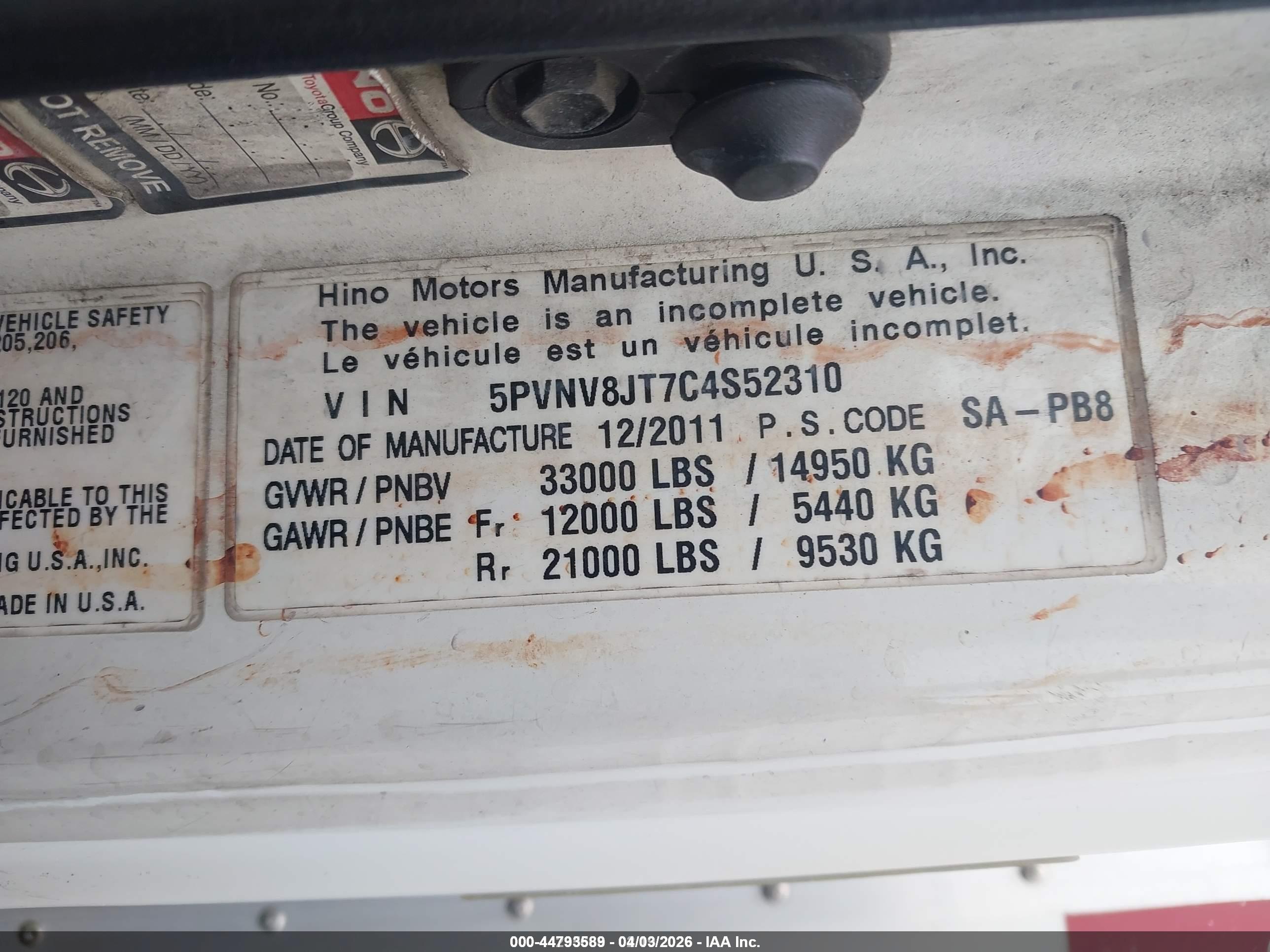 HINO 338 image 9