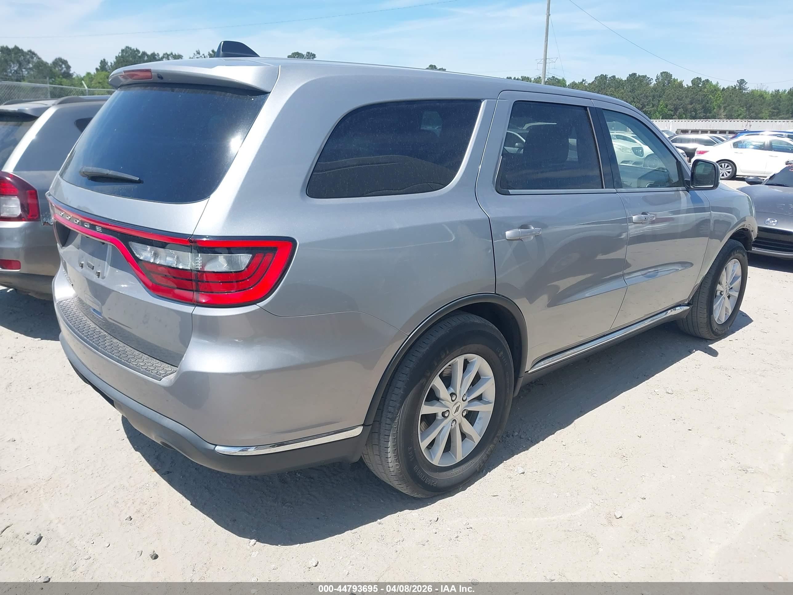 DODGE DURANGO image 4