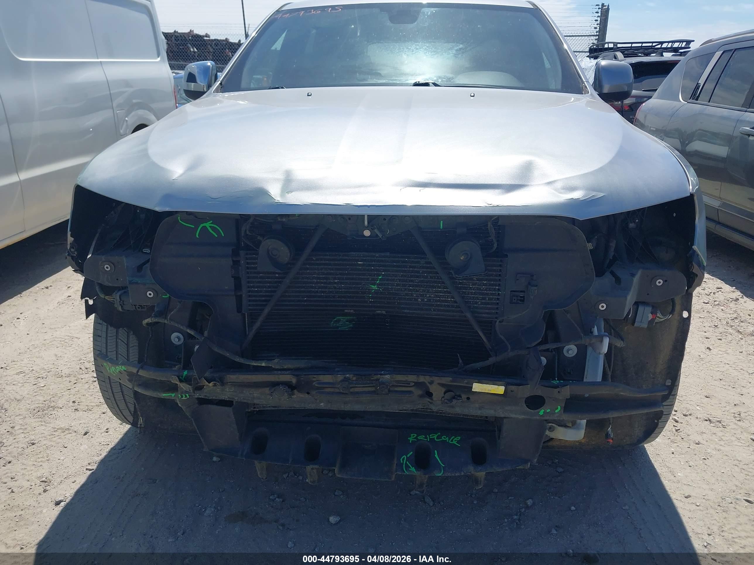 DODGE DURANGO image 6